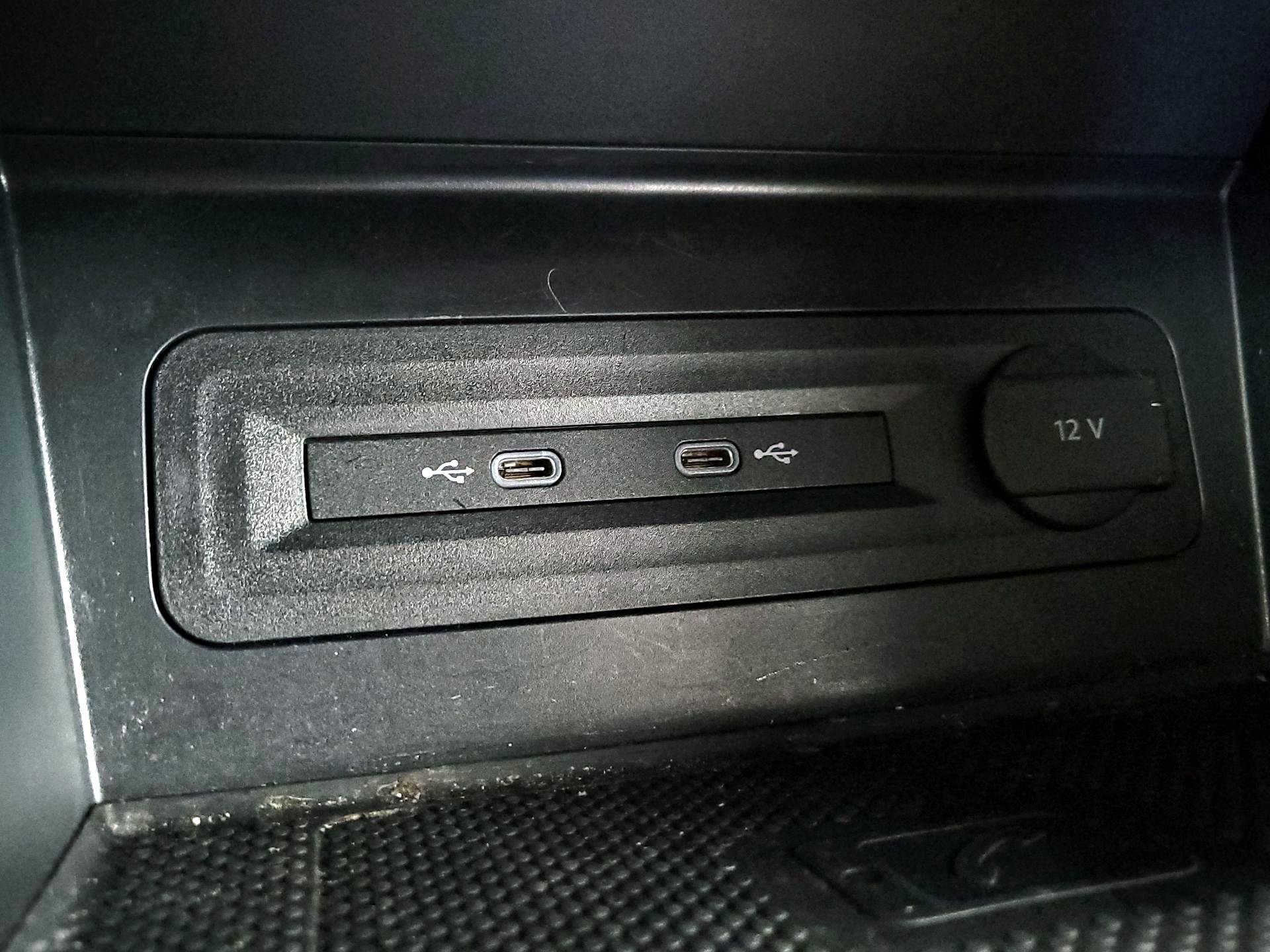 Thumbnail: 2023 Volkswagen Atlas - 18