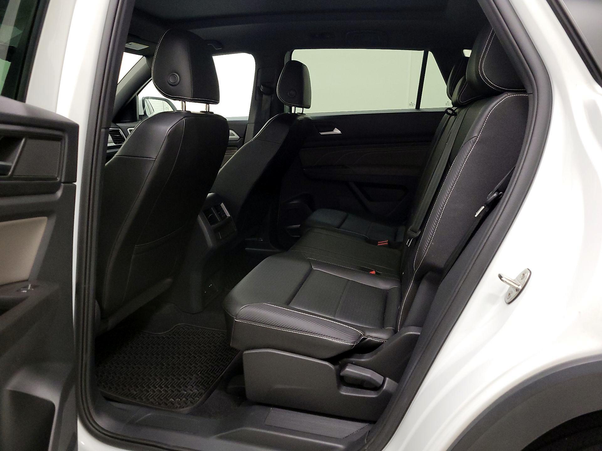 Thumbnail: 2023 Volkswagen Atlas - 20