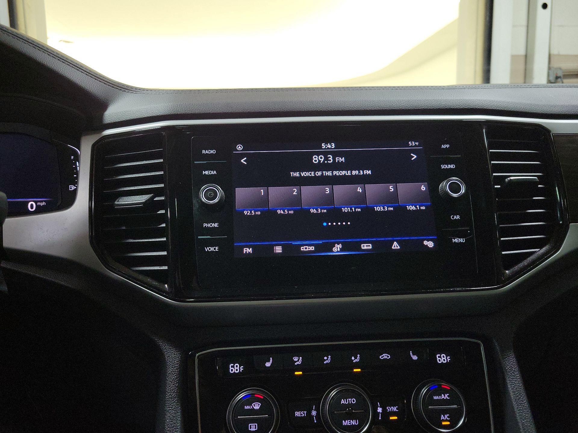 Thumbnail: 2023 Volkswagen Atlas - 15