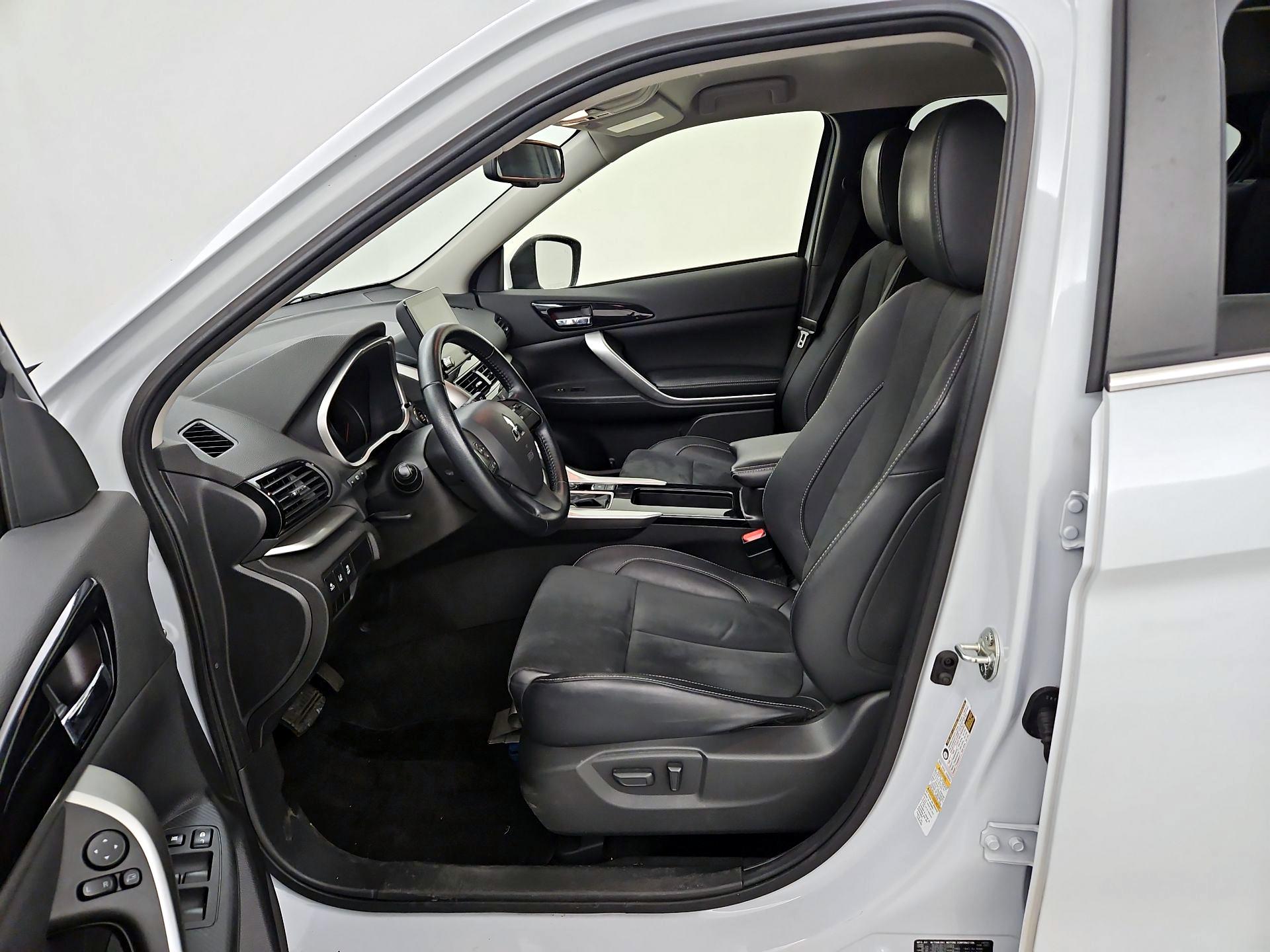 Thumbnail: 2022 Mitsubishi Eclipse Cross - 11