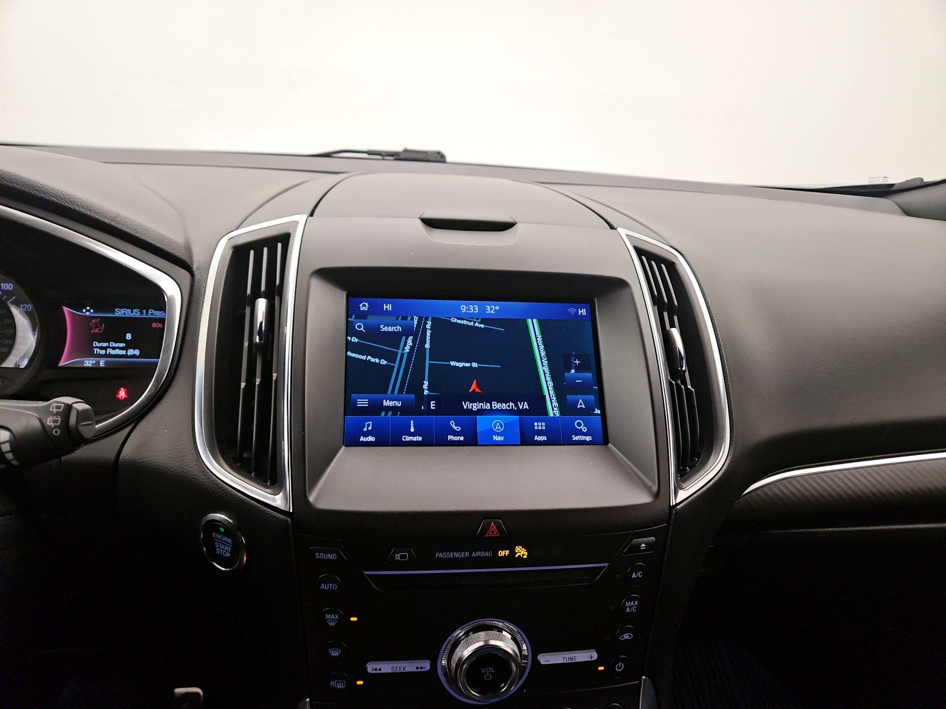 Thumbnail: 2019 Ford Edge - 14