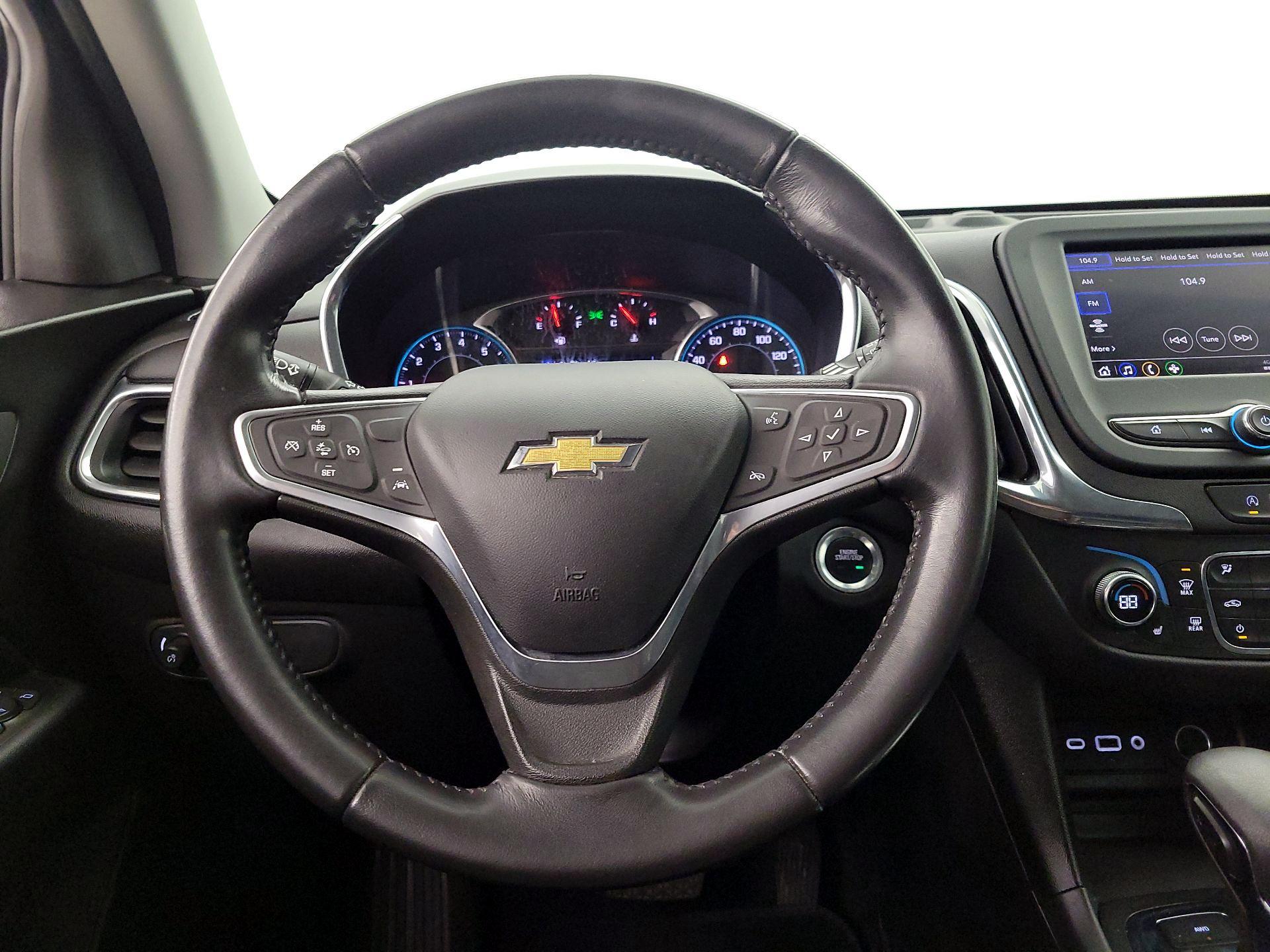 Thumbnail: 2022 Chevrolet Equinox - 10