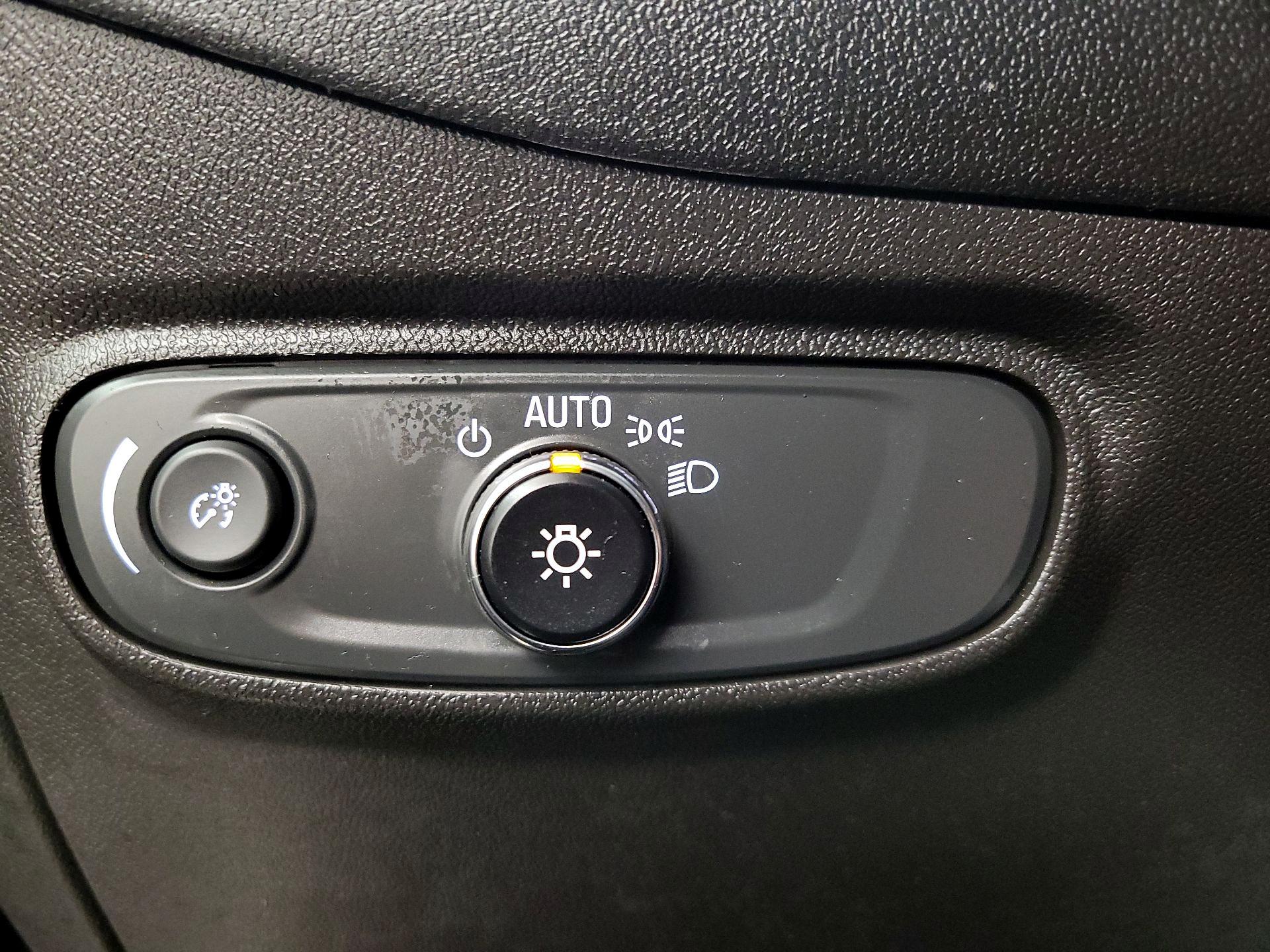 Thumbnail: 2023 Chevrolet Equinox - 13