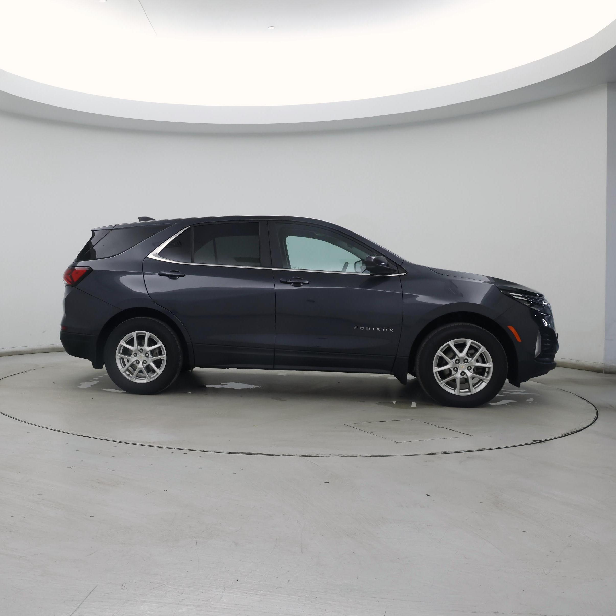 Thumbnail: 2023 Chevrolet Equinox - 7