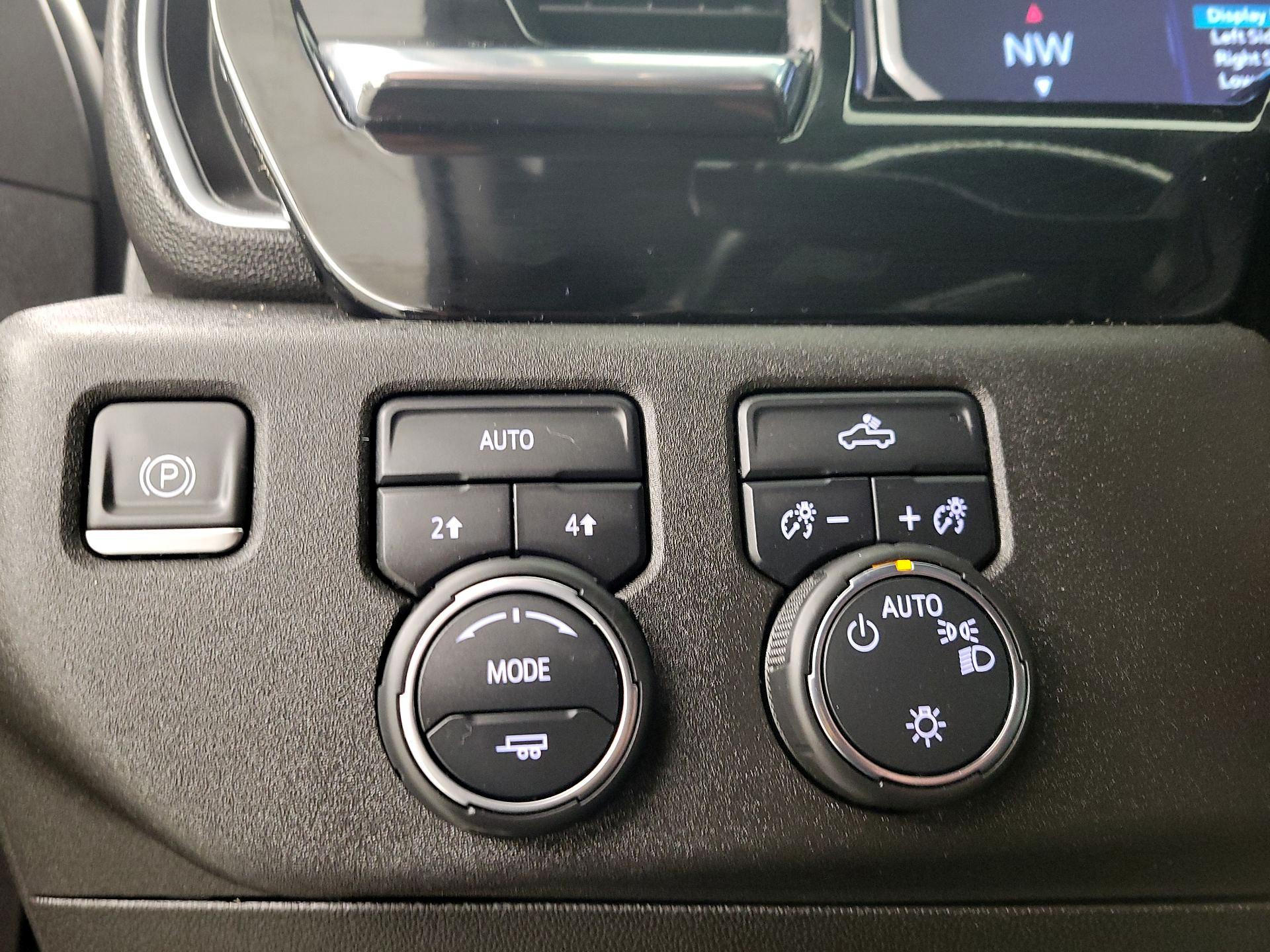 Thumbnail: 2022 Chevrolet Silverado 1500 - 13