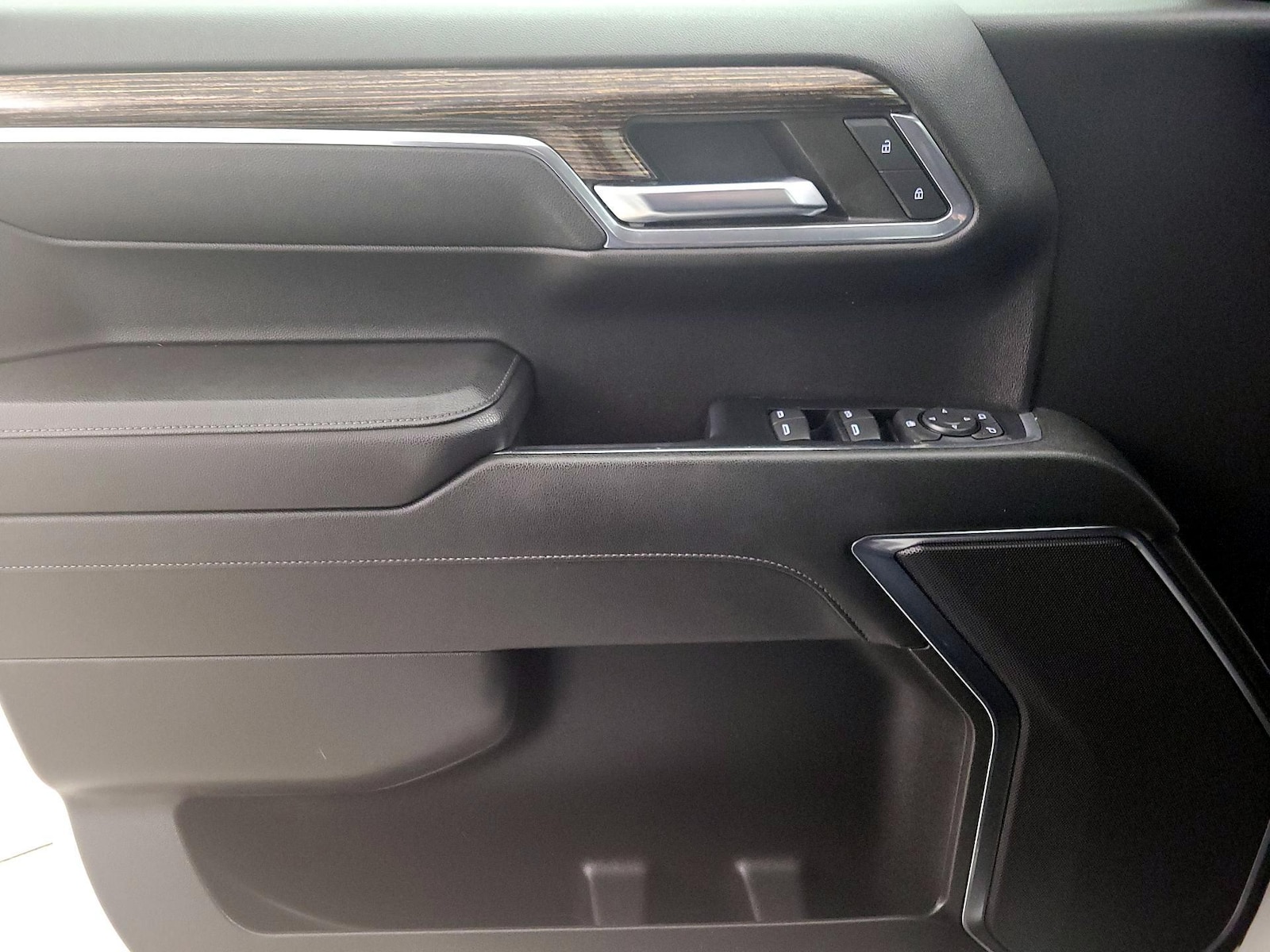 2023 GMC Sierra 1500 Elevation - Photo 13