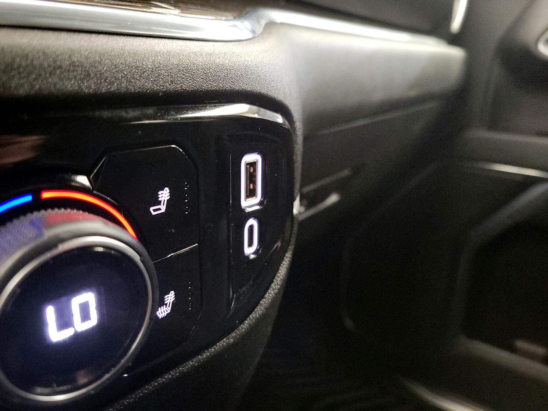 Thumbnail: 2023 Chevrolet Silverado 1500 - 17