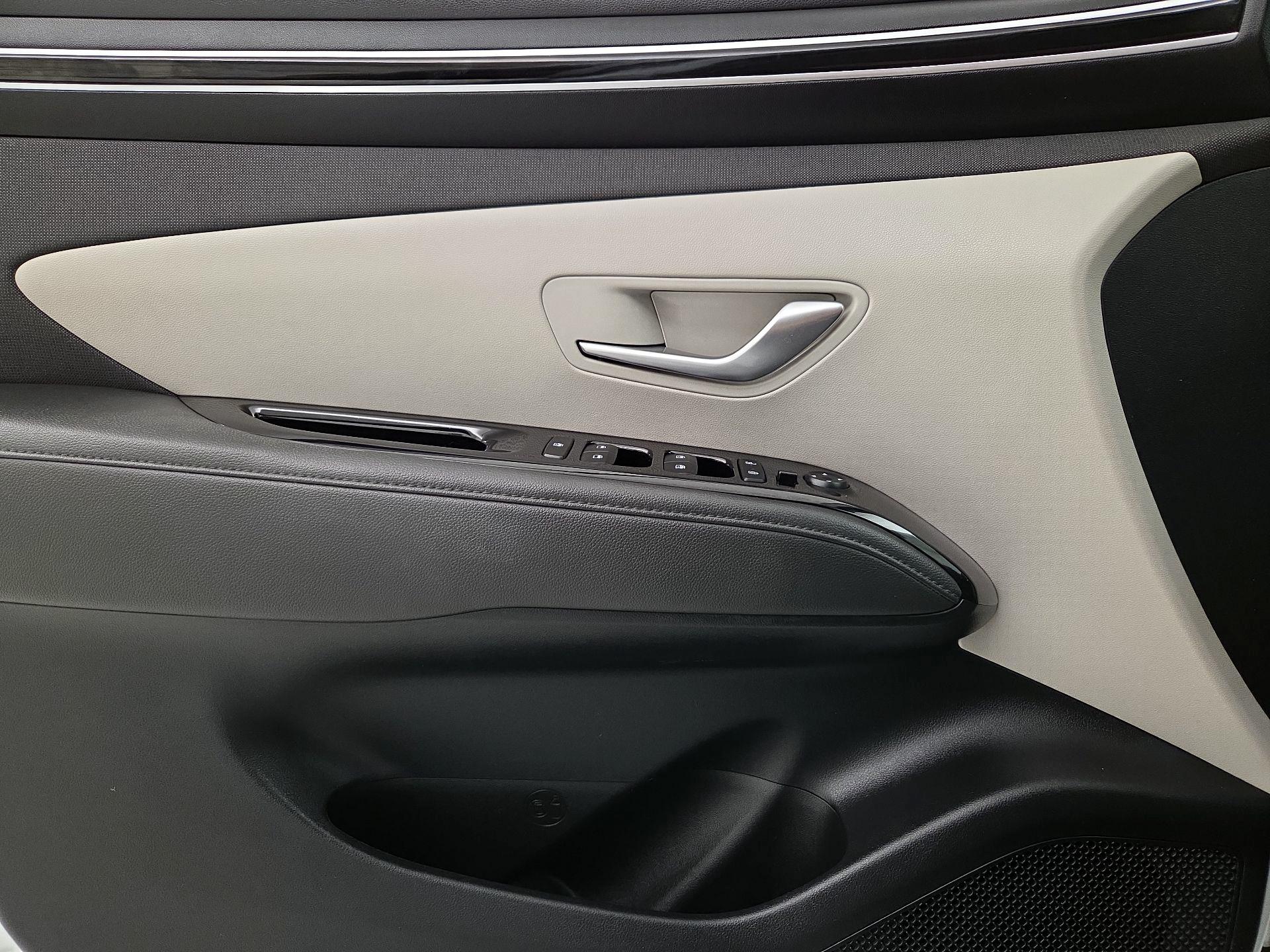 Thumbnail: 2022 Hyundai Tucson - 12