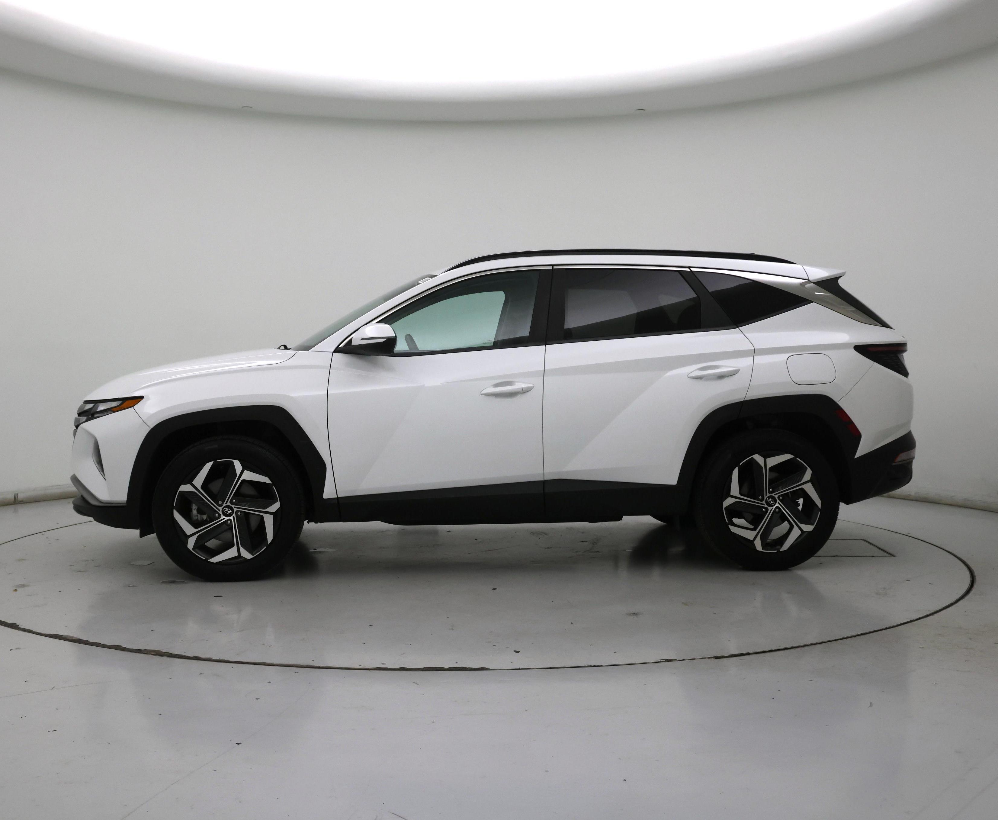 Thumbnail: 2022 Hyundai Tucson - 3