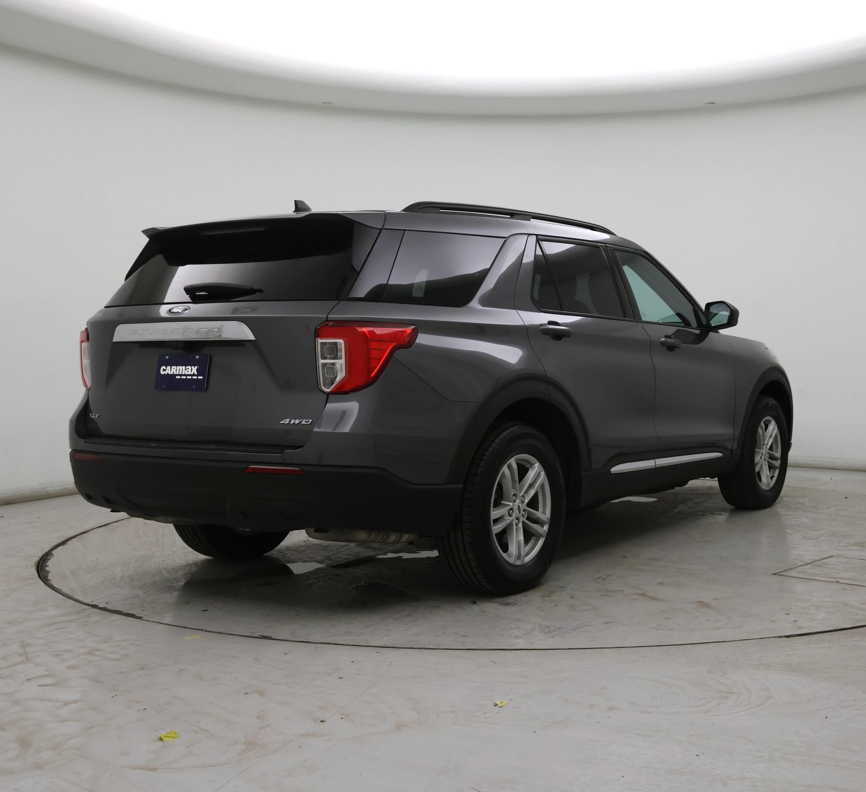 Thumbnail: 2023 Ford Explorer - 8