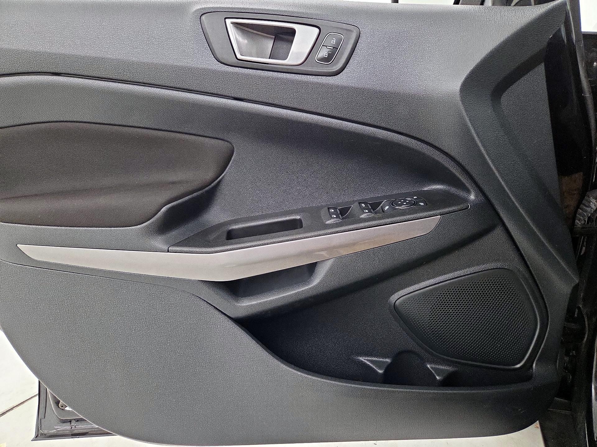 Thumbnail: 2021 Ford EcoSport - 12