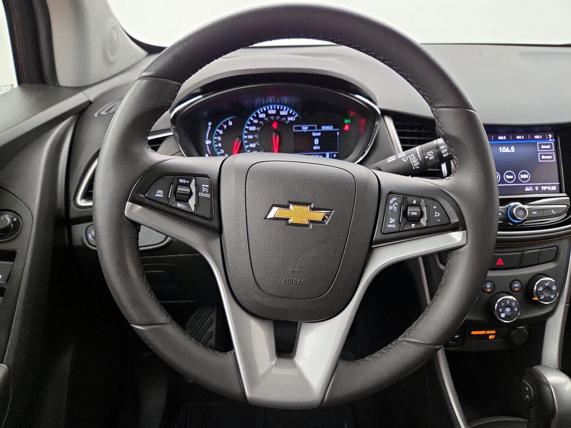 Thumbnail: 2020 Chevrolet Trax - 10