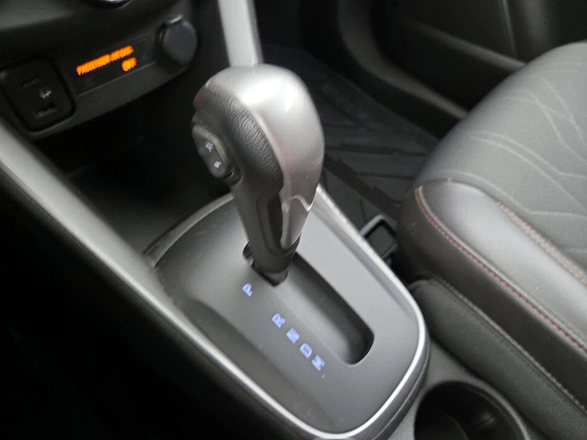 Thumbnail: 2020 Chevrolet Trax - 18