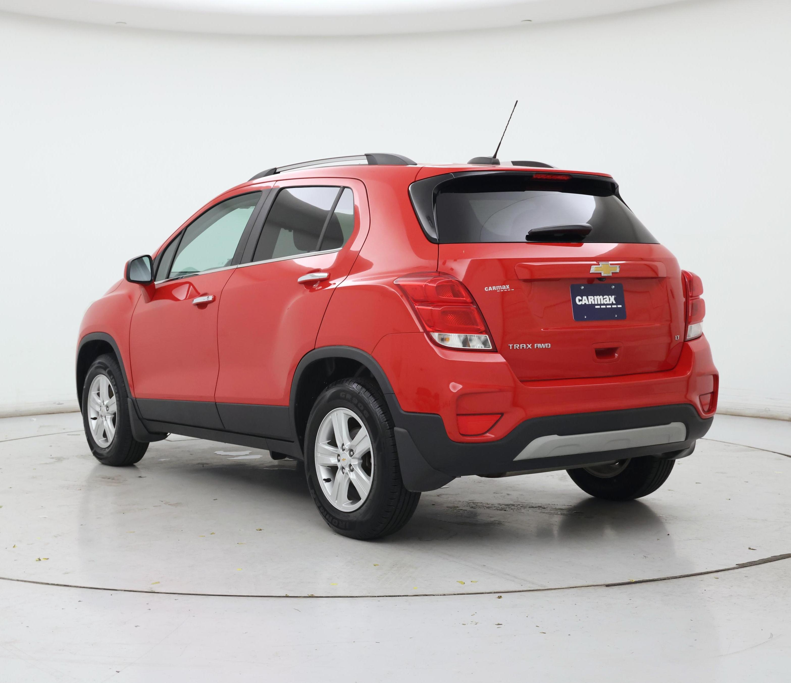 Thumbnail: 2020 Chevrolet Trax - 2