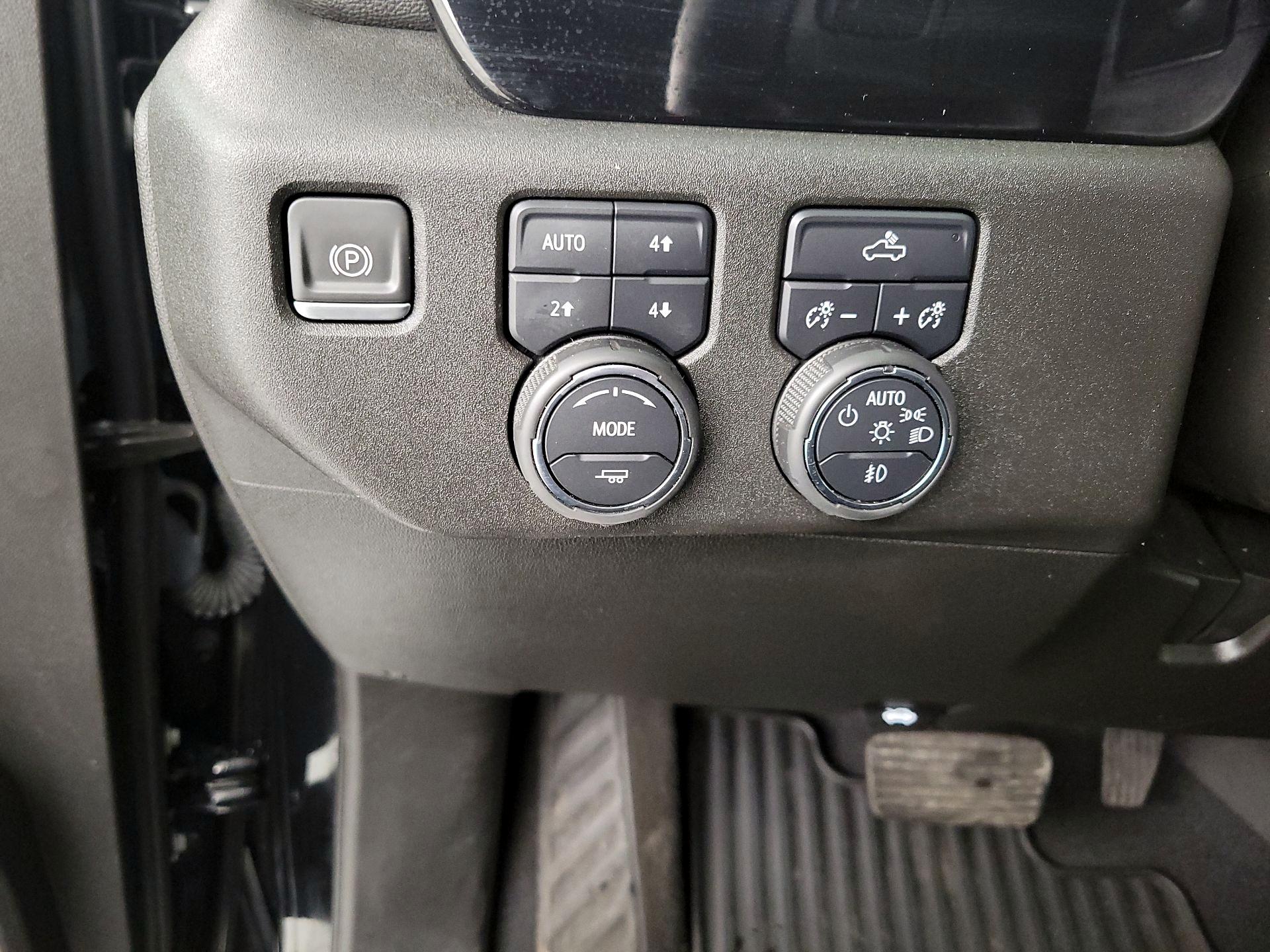 Thumbnail: 2022 Chevrolet Silverado 1500 - 13