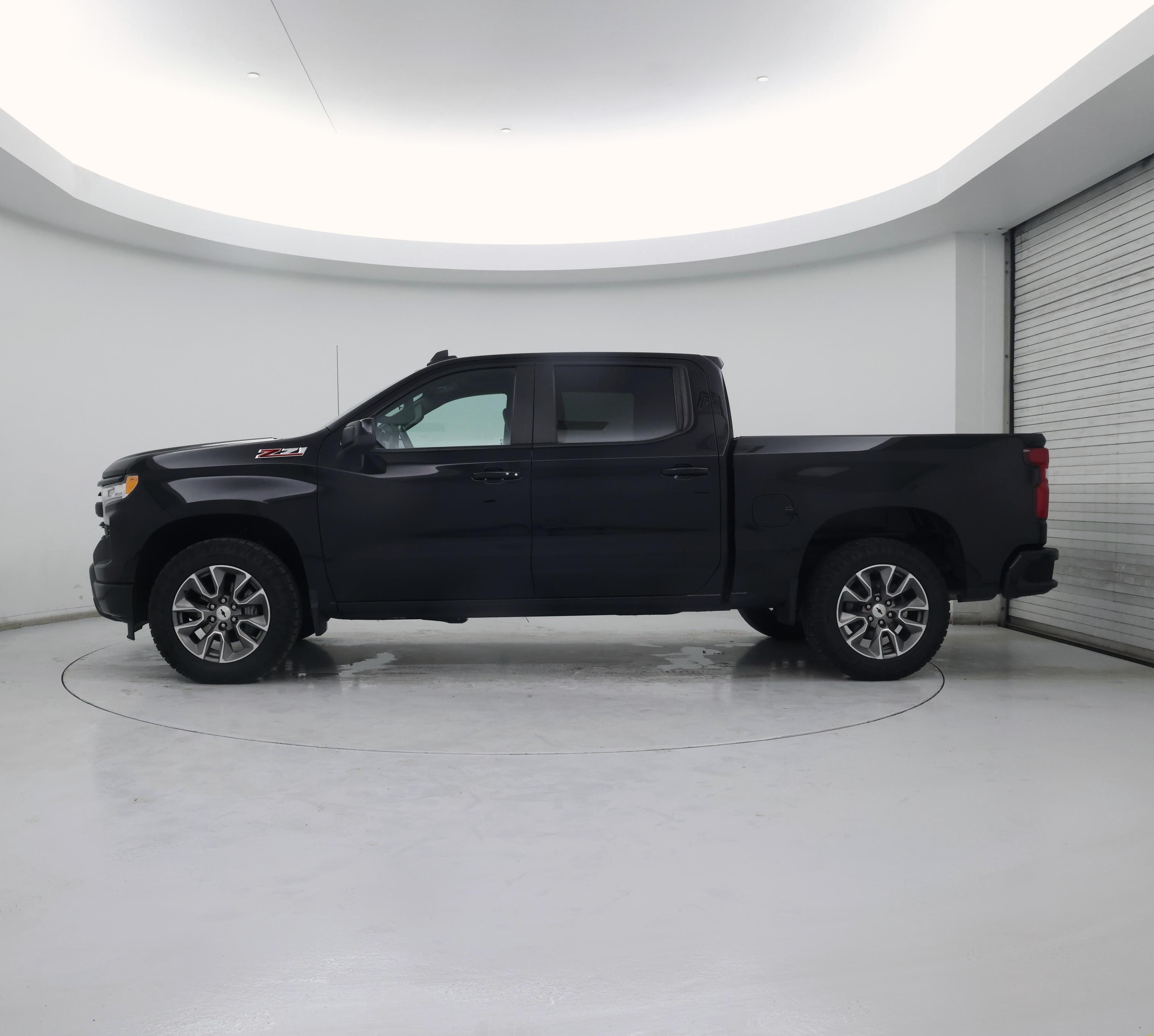 Thumbnail: 2022 Chevrolet Silverado 1500 - 3