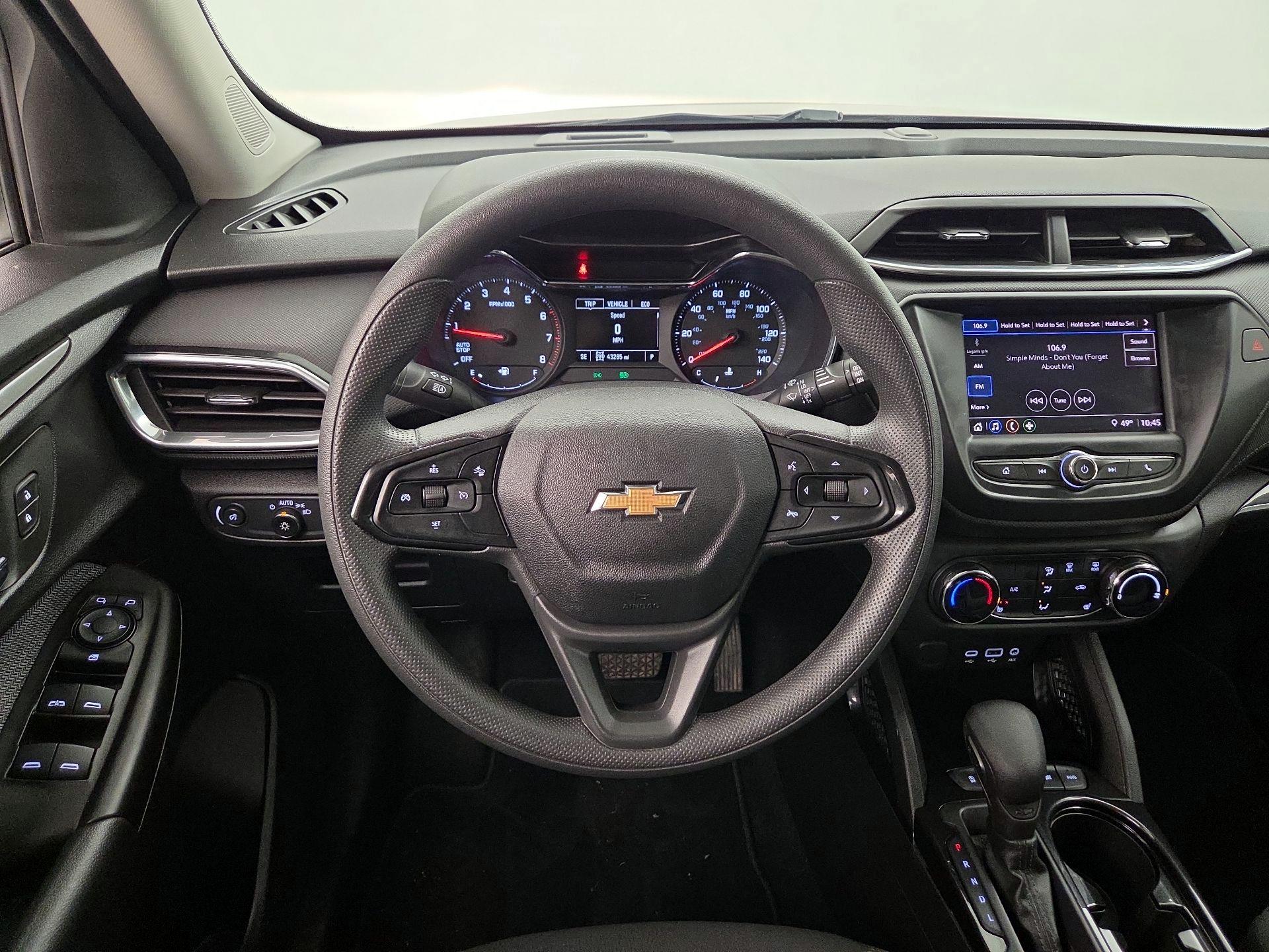 Thumbnail: 2022 Chevrolet TrailBlazer - 10