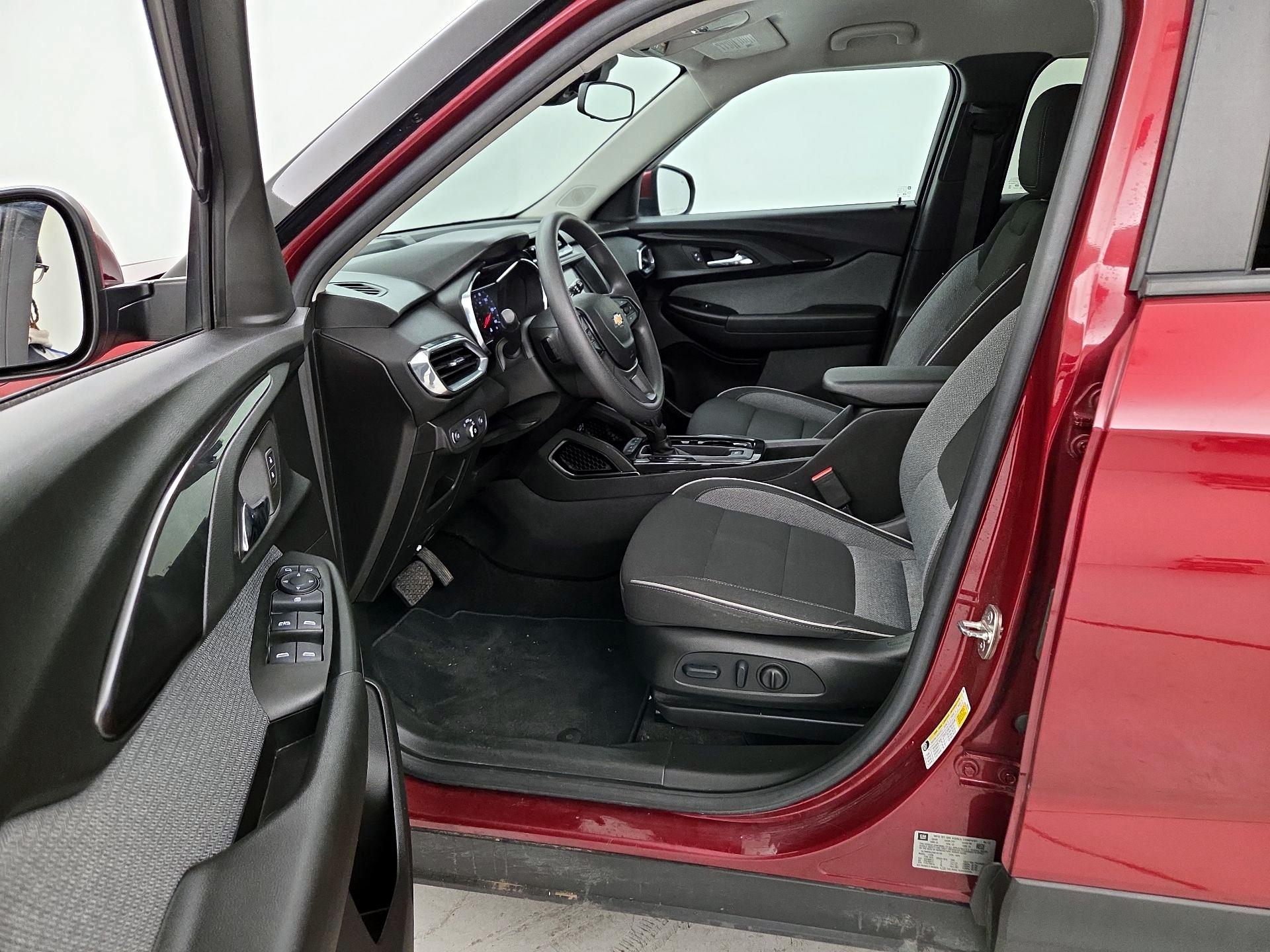 Thumbnail: 2022 Chevrolet TrailBlazer - 11