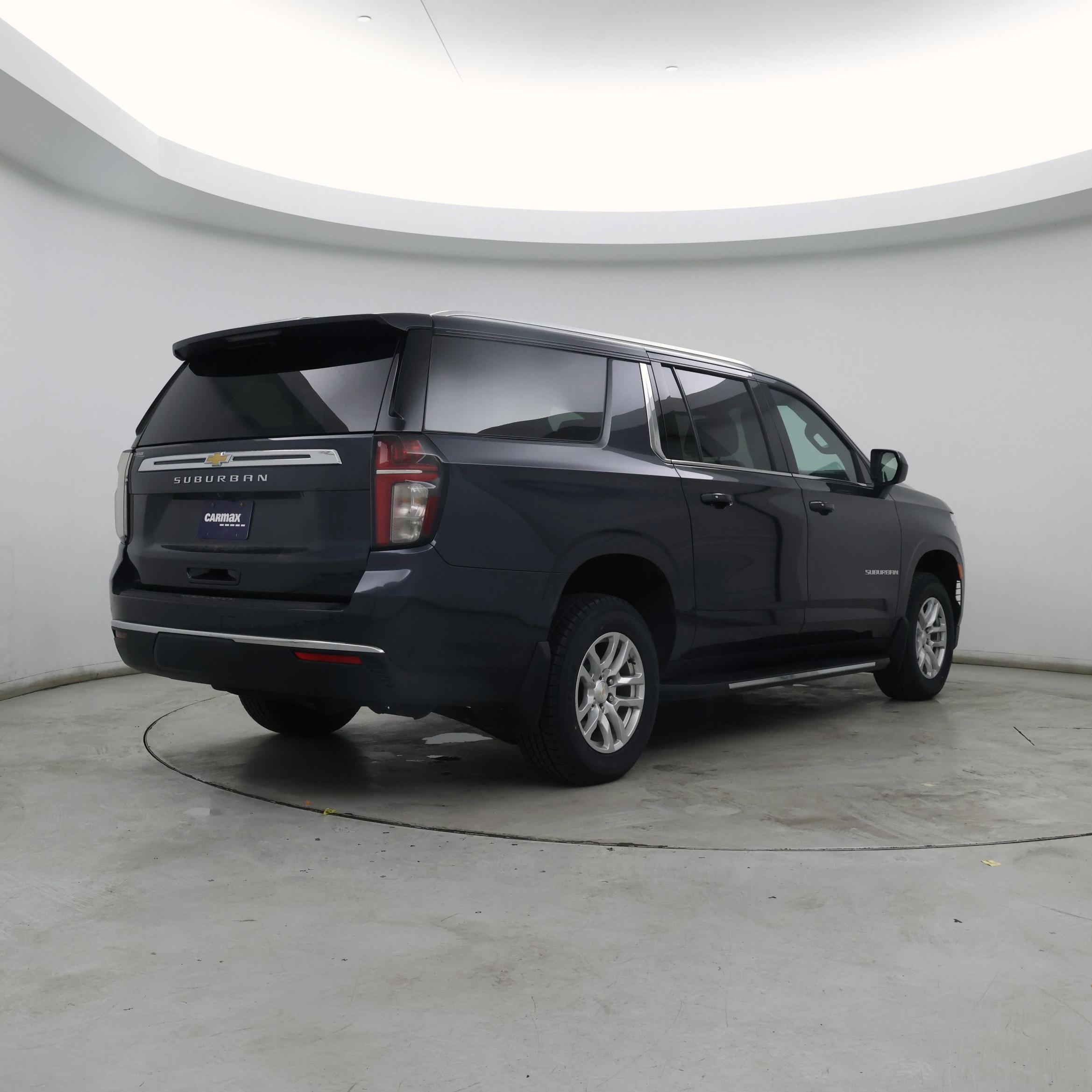 Thumbnail: 2022 Chevrolet Suburban - 8