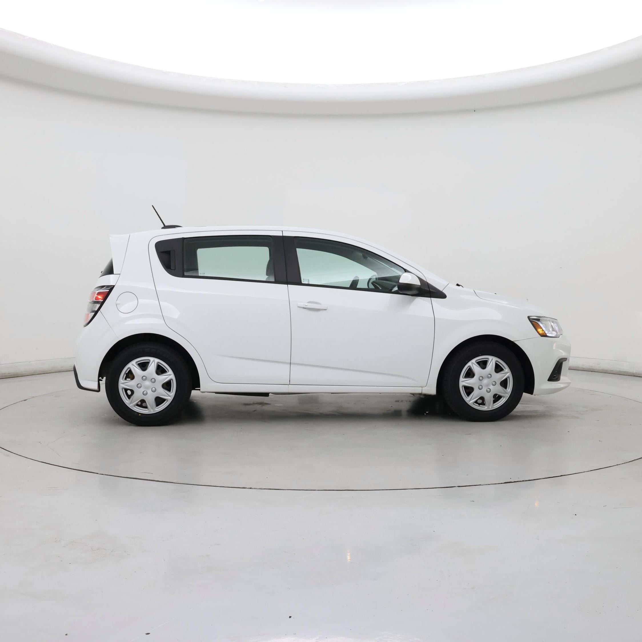 Thumbnail: 2020 Chevrolet Sonic - 7
