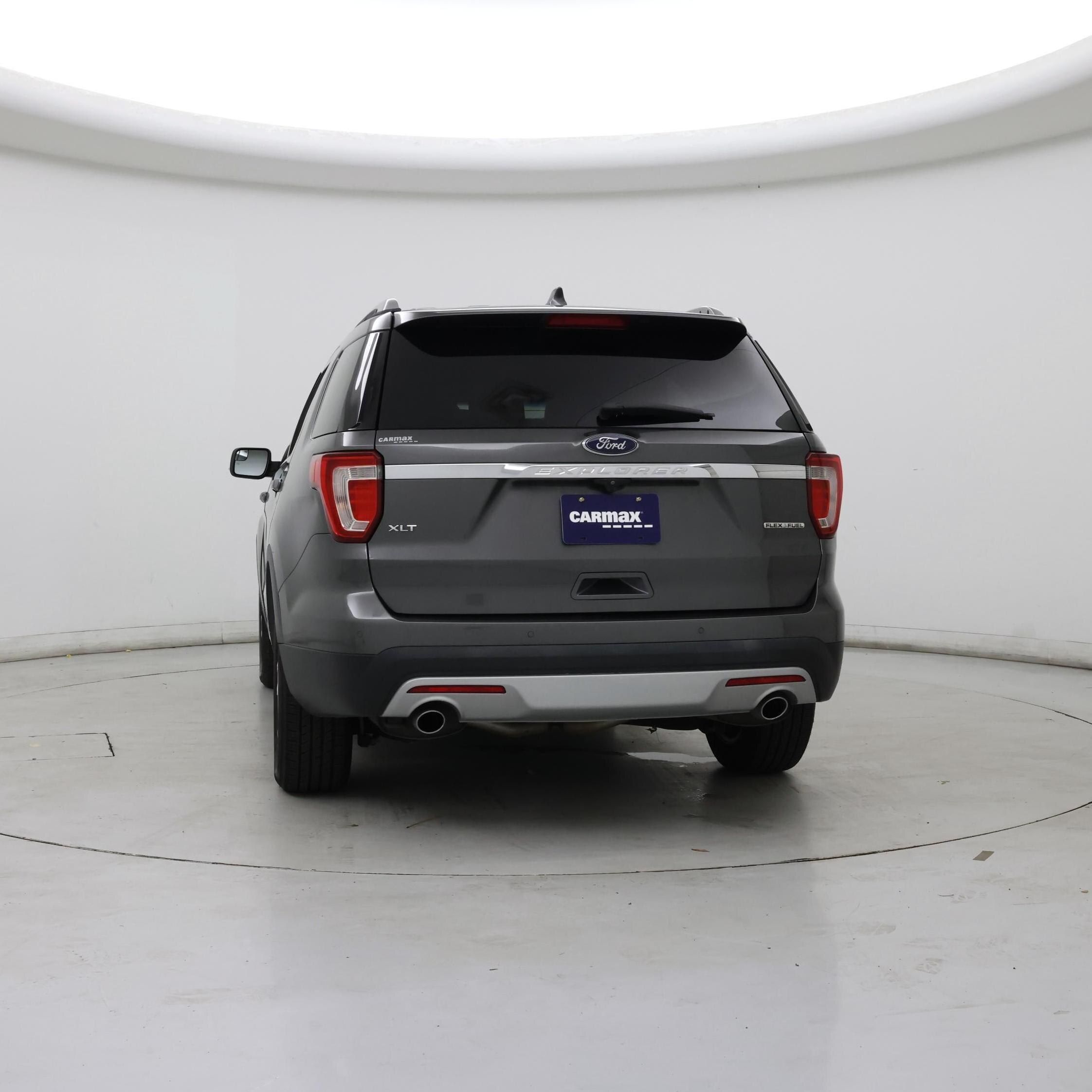 Thumbnail: 2016 Ford Explorer - 6