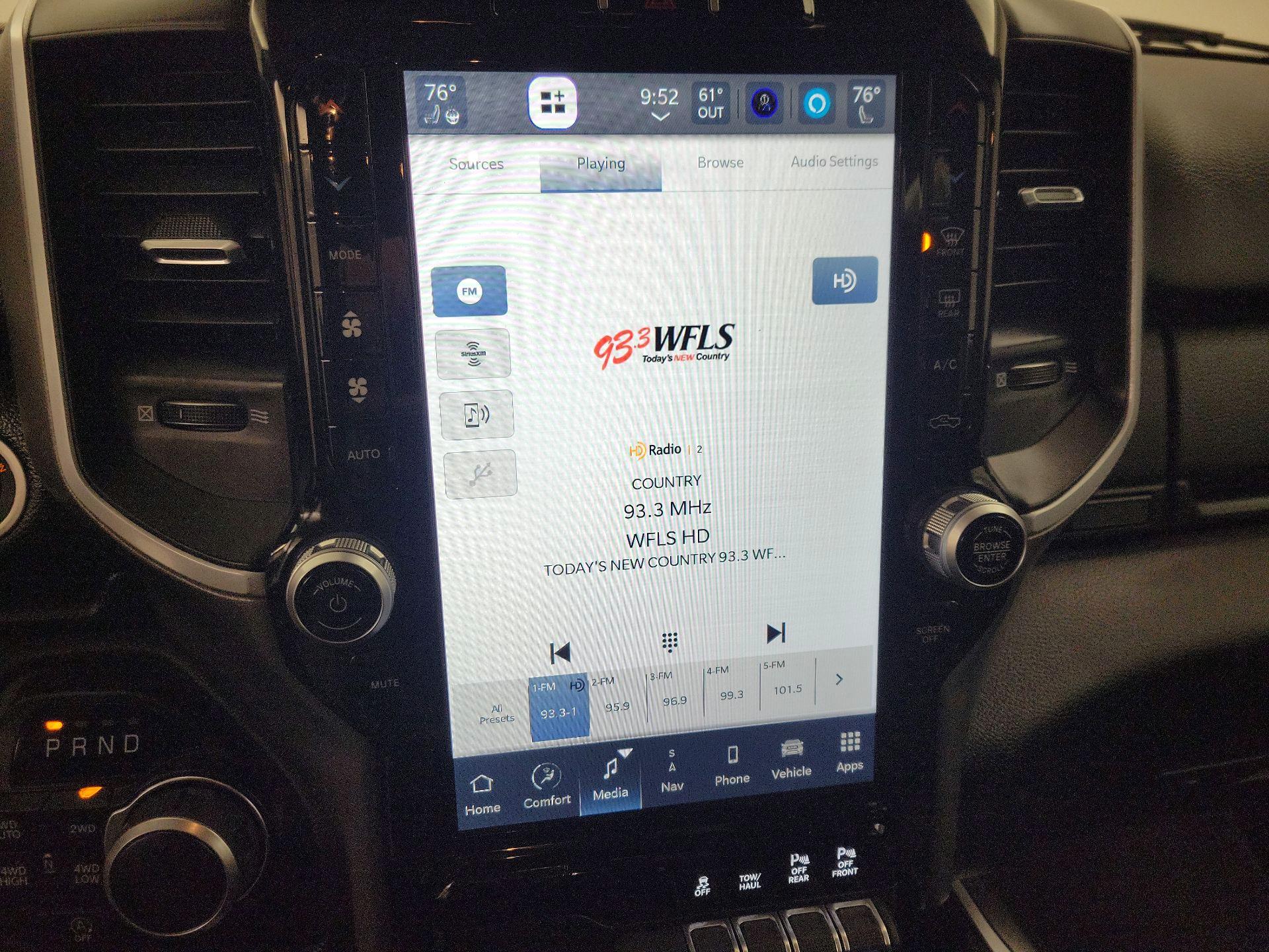 Thumbnail: 2023 RAM 1500 - 16