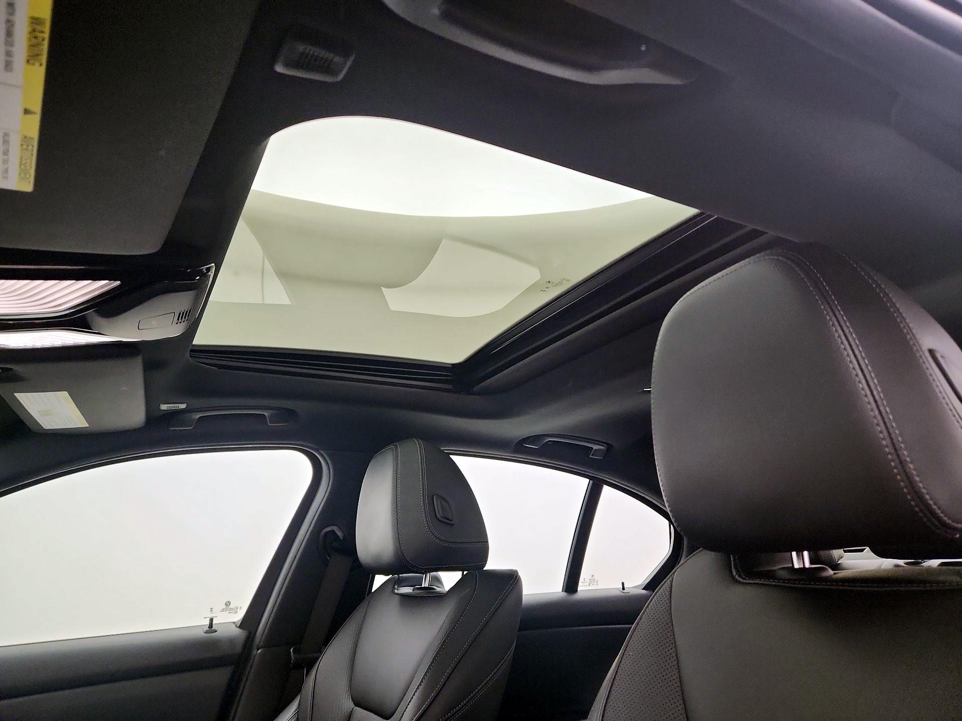 Thumbnail: 2023 BMW 3 Series - 20