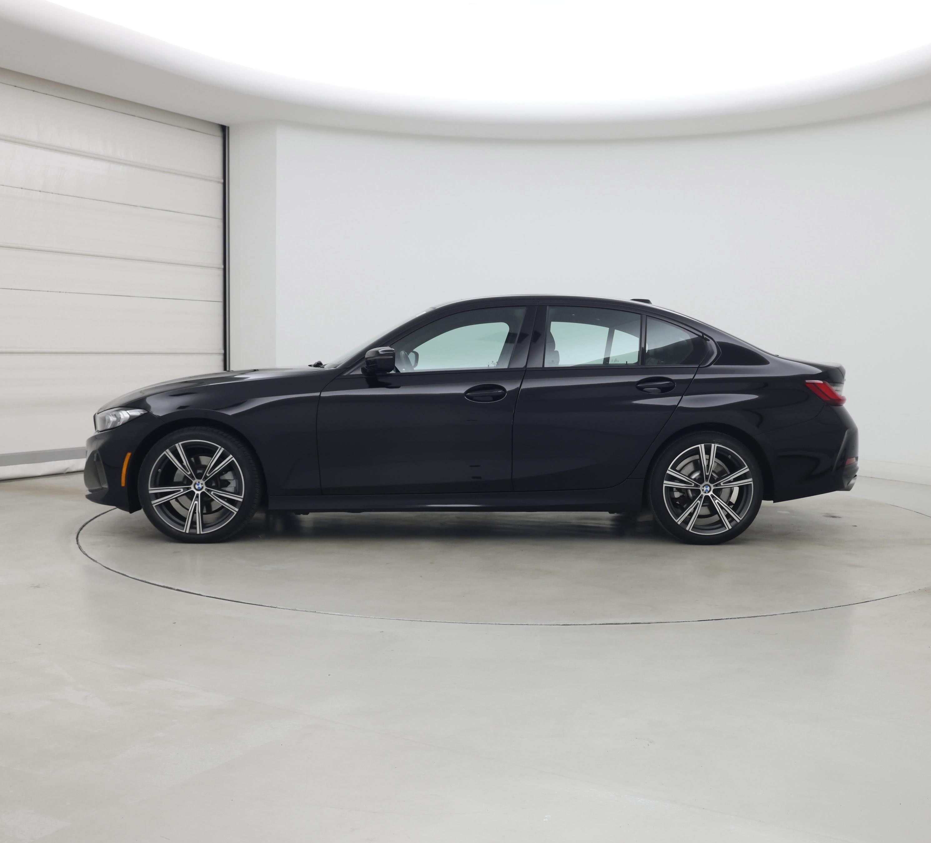 Thumbnail: 2023 BMW 3 Series - 3