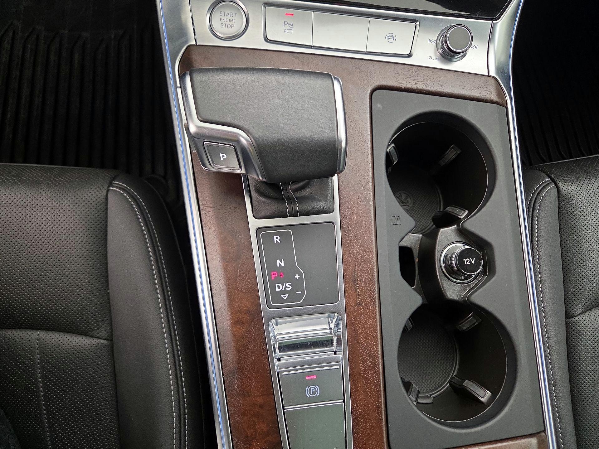 Thumbnail: 2020 Audi A6 - 18