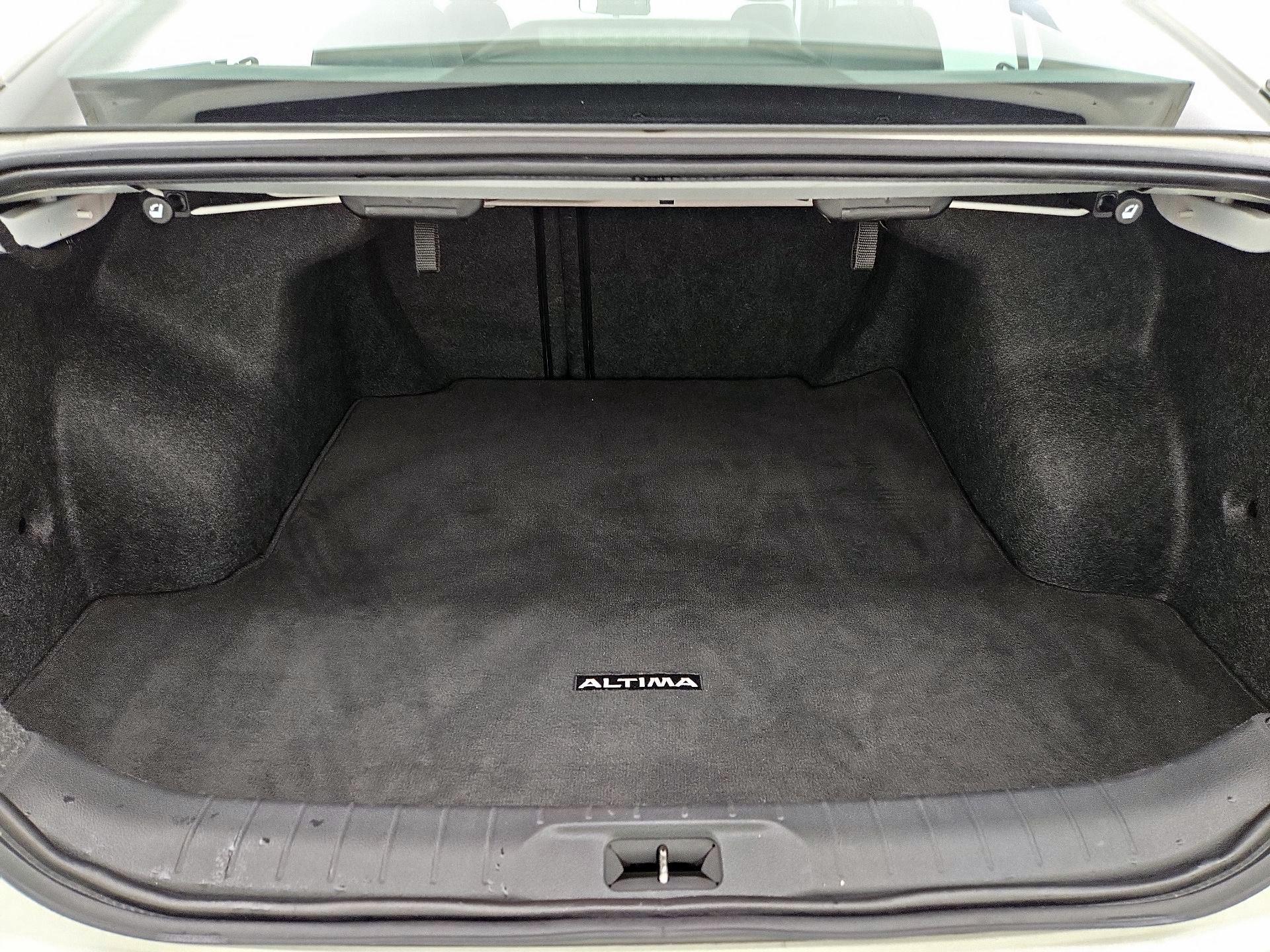 Thumbnail: 2022 Nissan Altima - 20