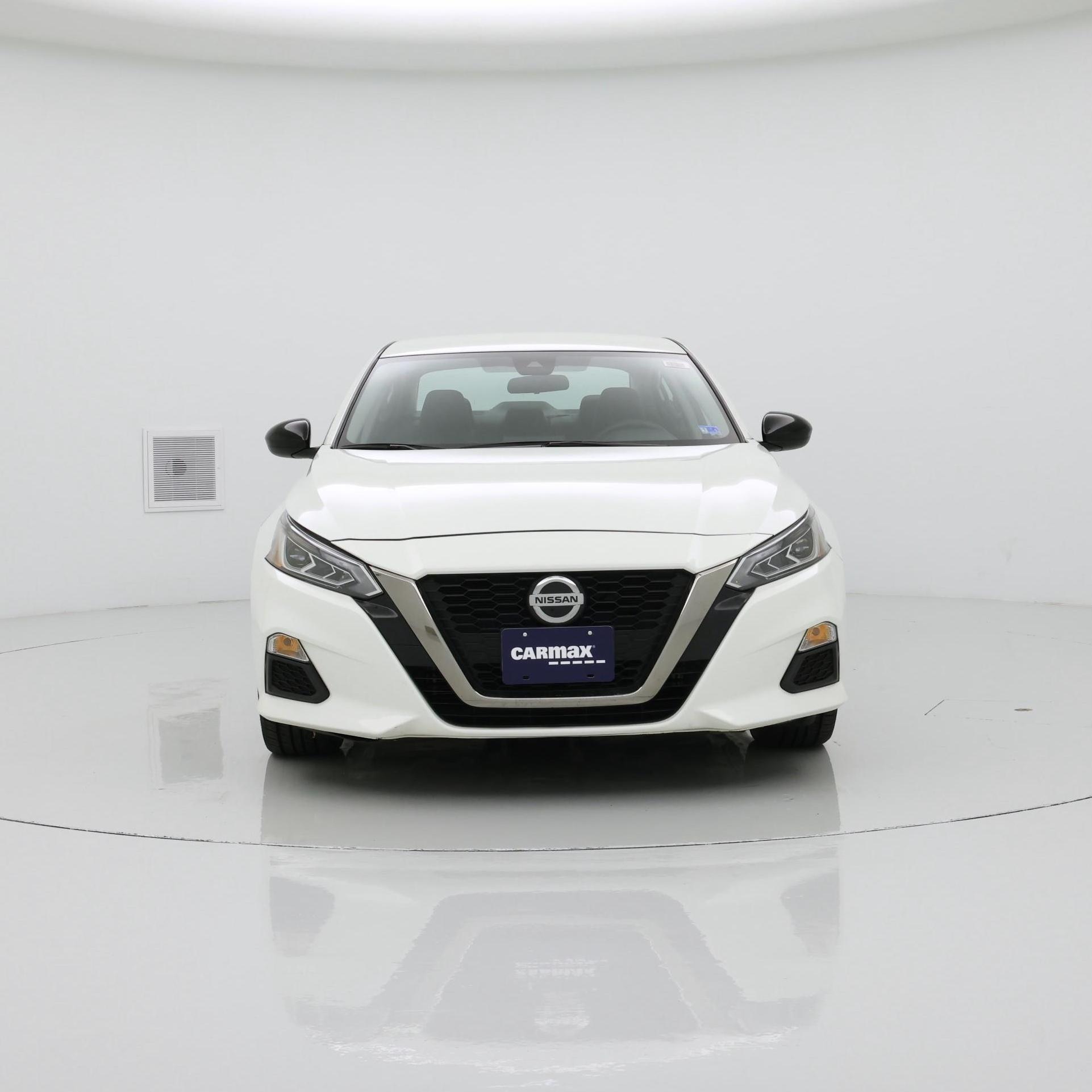 Thumbnail: 2022 Nissan Altima - 5