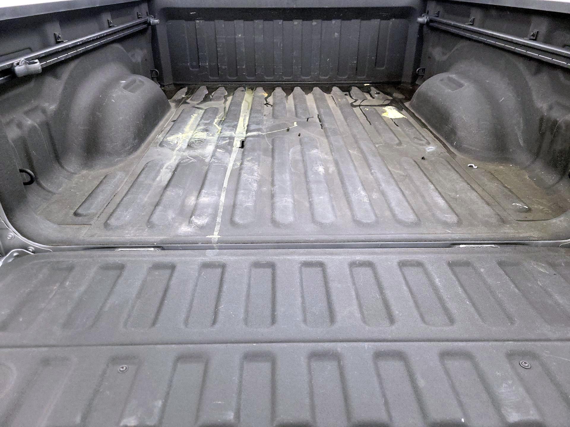 Thumbnail: 2020 RAM 1500 - 20