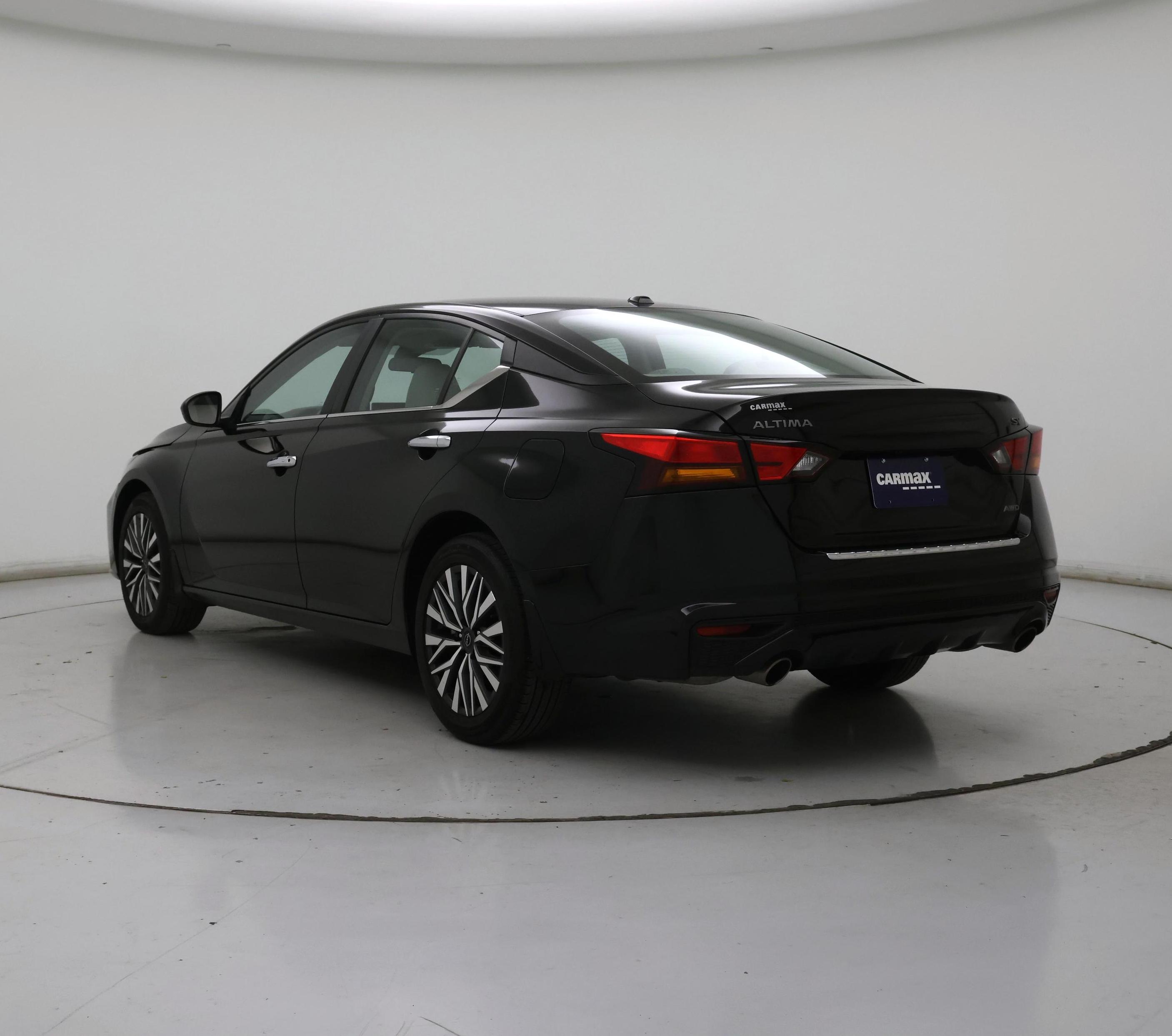 Thumbnail: 2023 Nissan Altima - 2