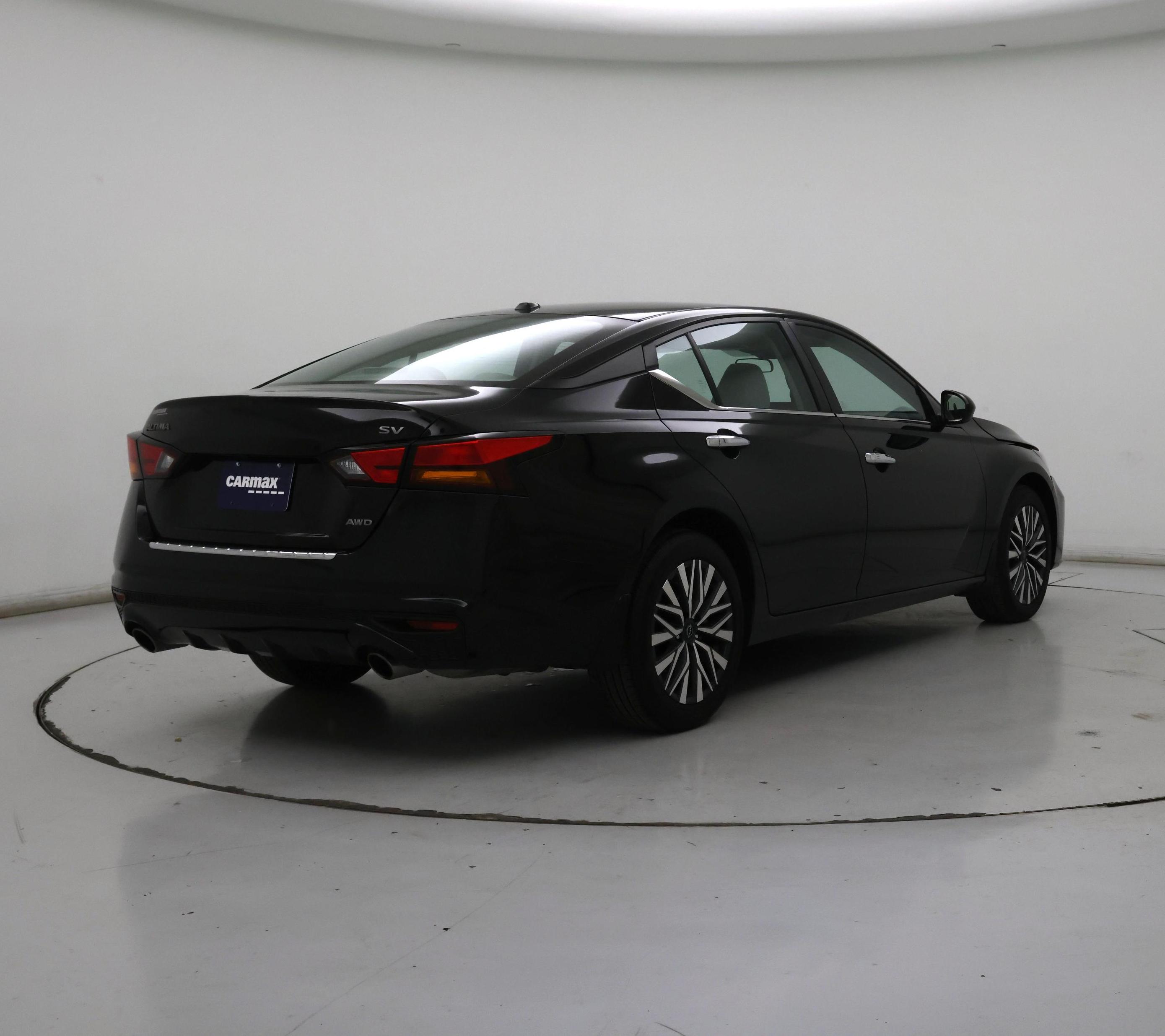 Thumbnail: 2023 Nissan Altima - 8