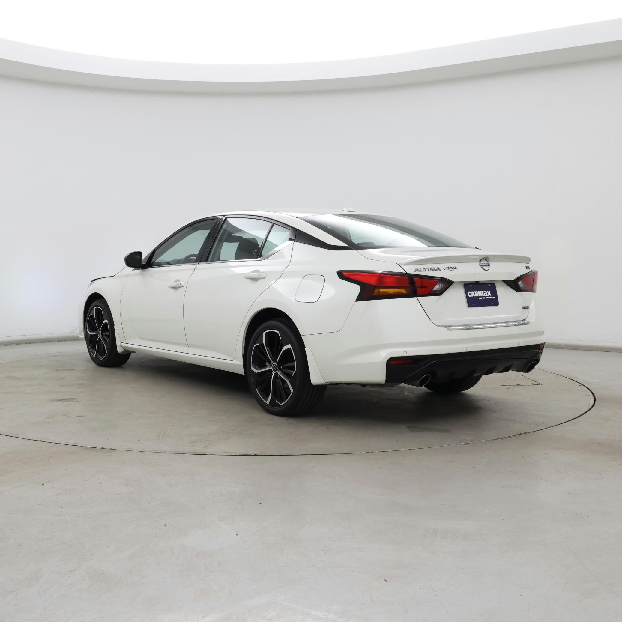 Thumbnail: 2023 Nissan Altima - 2