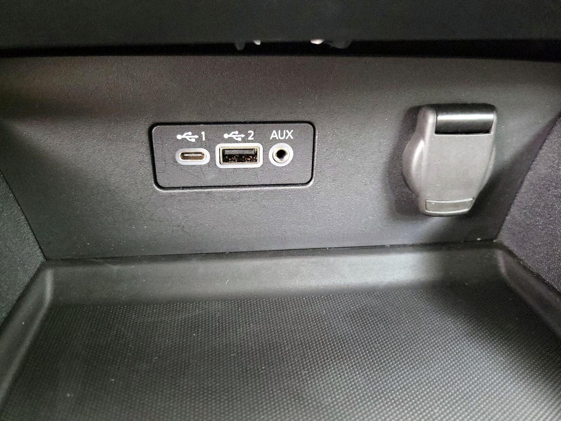 Thumbnail: 2022 Nissan Altima - 18