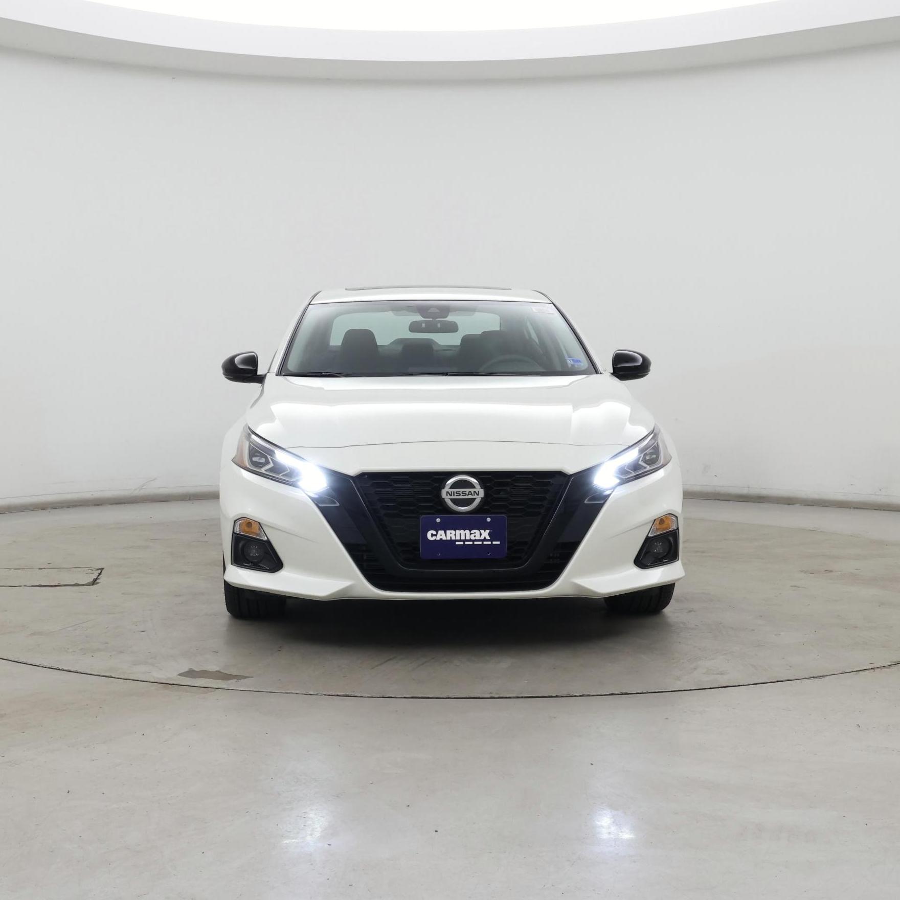 Thumbnail: 2022 Nissan Altima - 5