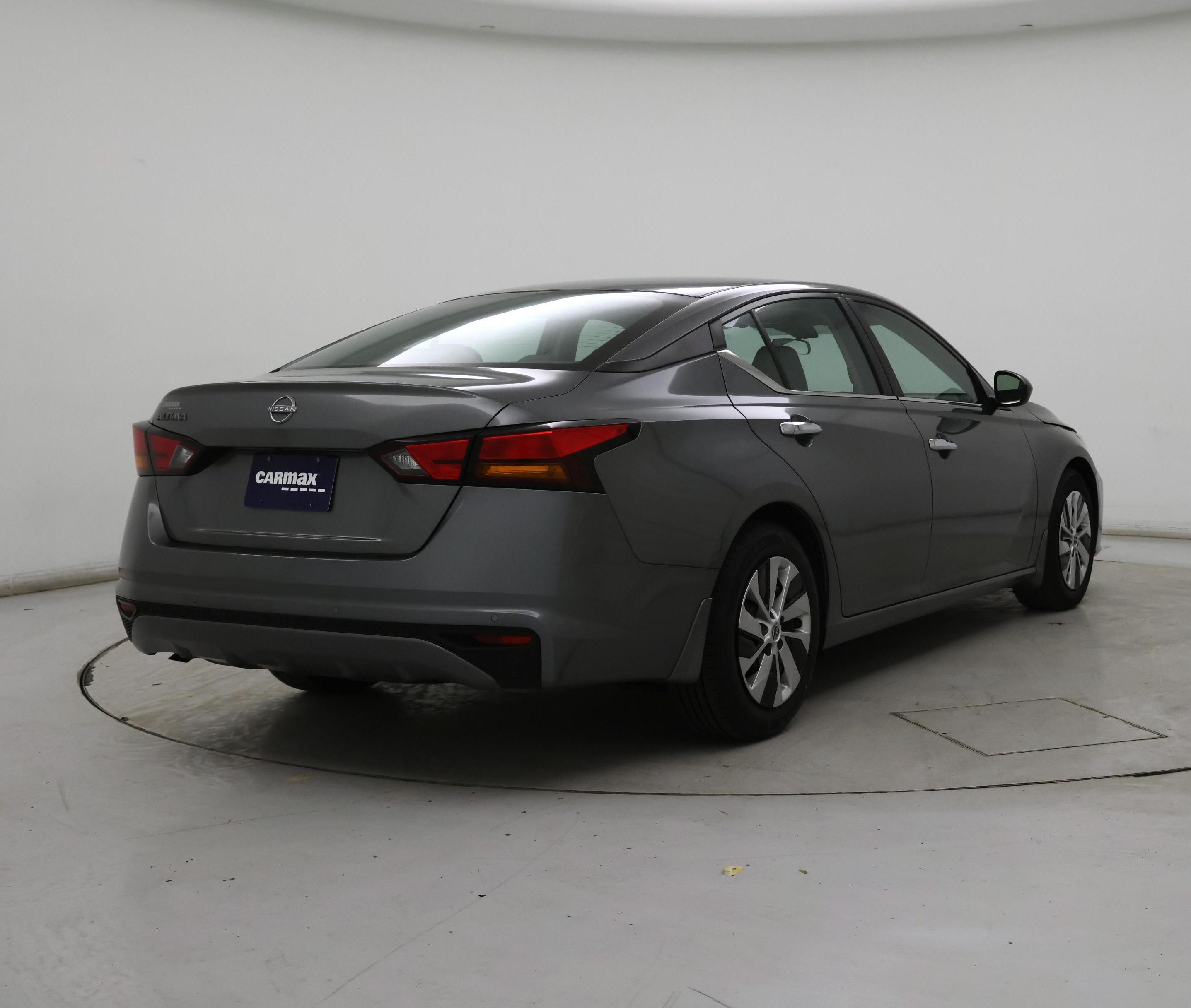 Thumbnail: 2023 Nissan Altima - 8