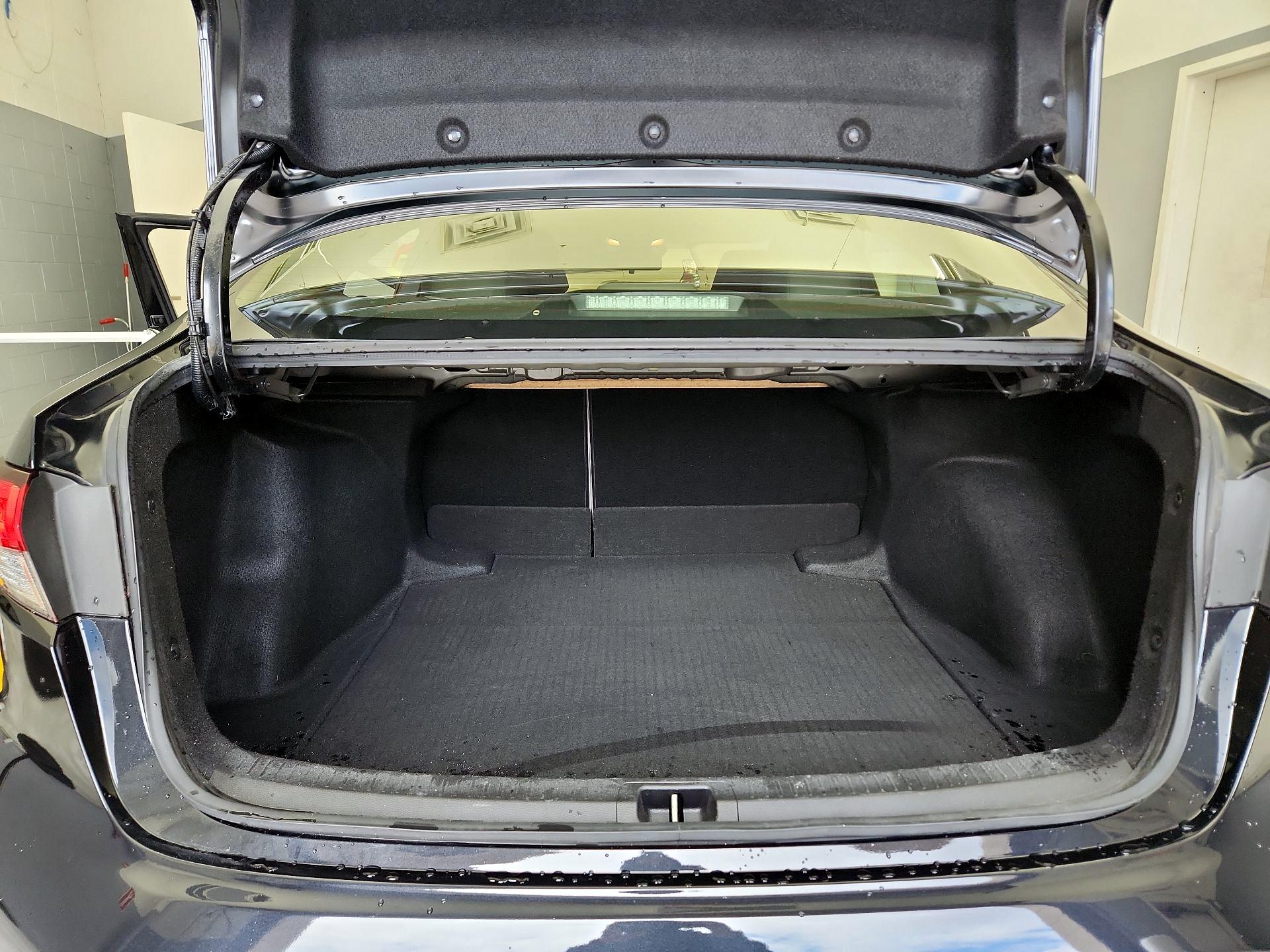 Thumbnail: 2022 Toyota Corolla - 20