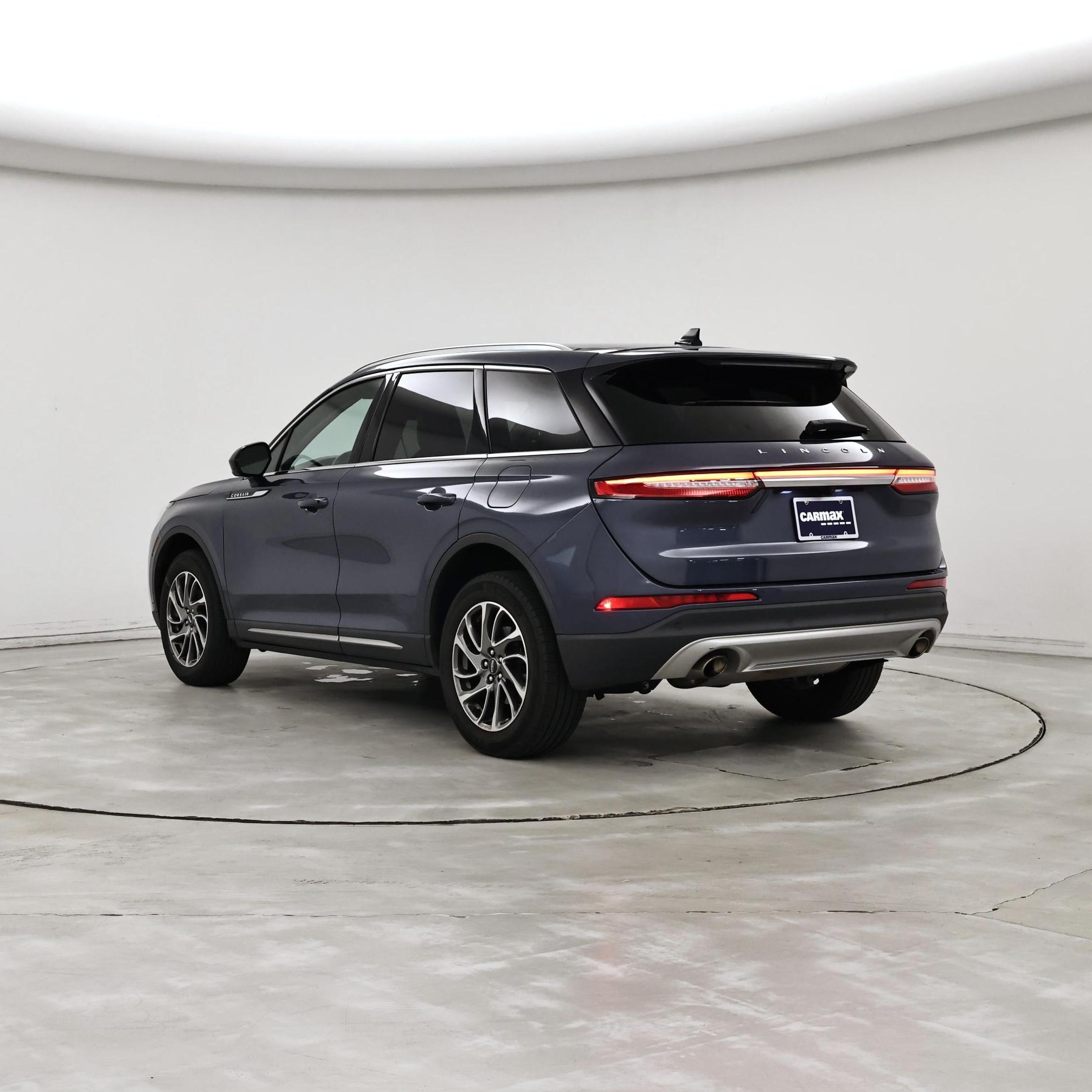 Thumbnail: 2022 Lincoln Corsair - 2