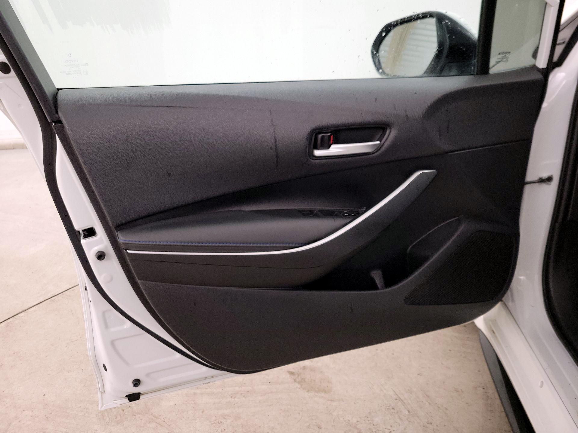 Thumbnail: 2022 Toyota Corolla - 12