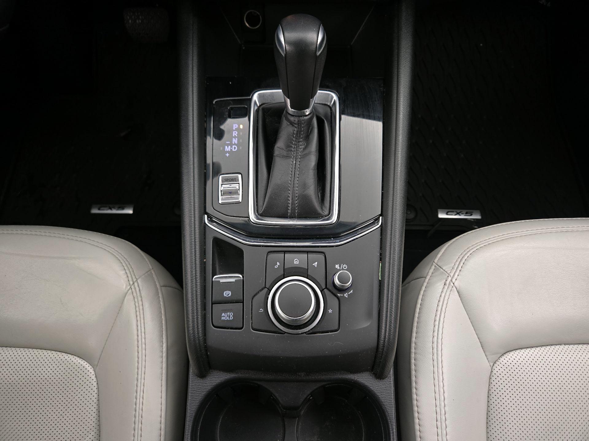 Thumbnail: 2021 Mazda CX-5 - 17