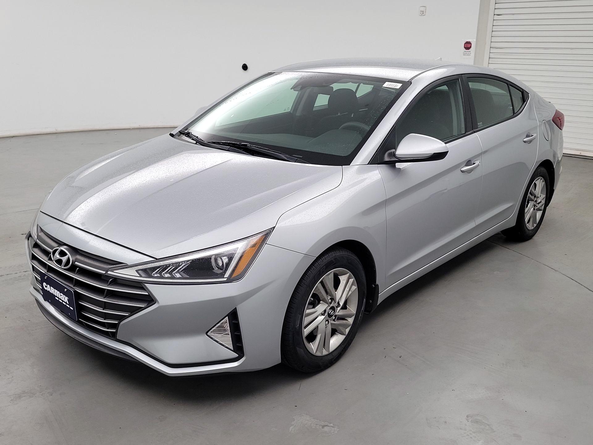 Thumbnail: 2020 Hyundai Elantra - 3