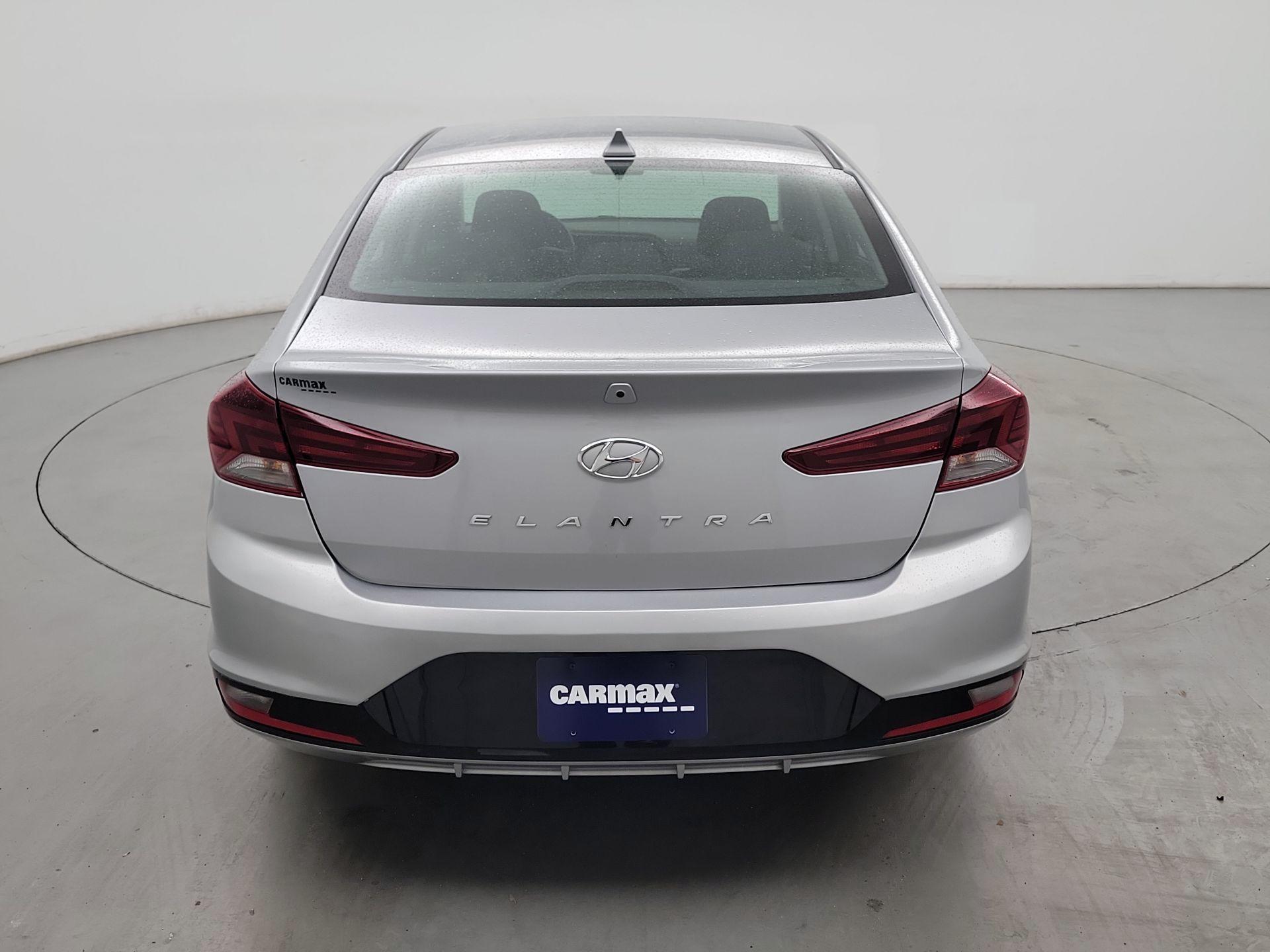 Thumbnail: 2020 Hyundai Elantra - 6