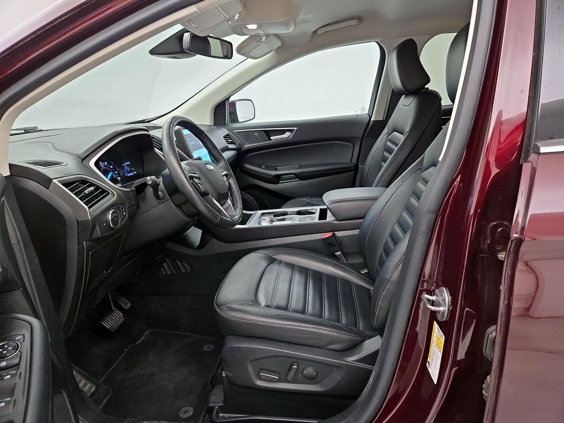 Thumbnail: 2021 Ford Edge - 11