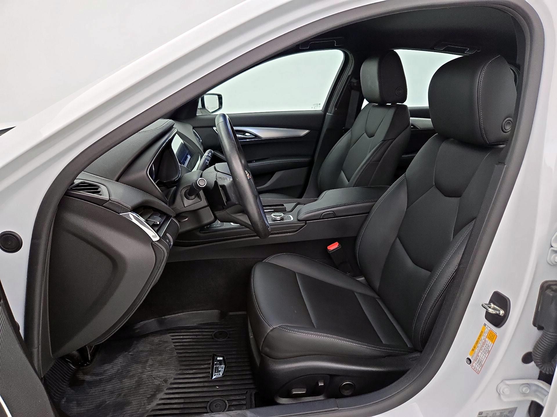 Thumbnail: 2023 Cadillac CT5 - 11