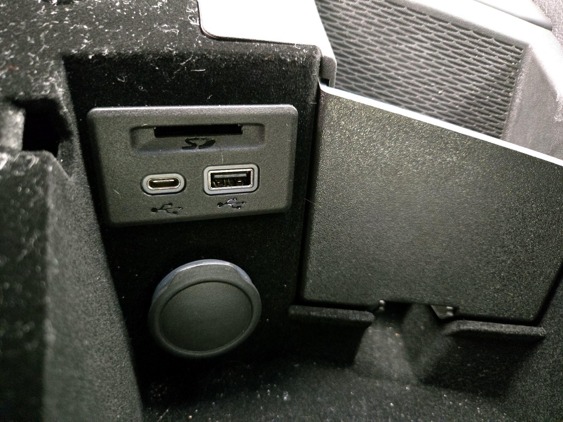 Thumbnail: 2023 Cadillac CT5 - 19