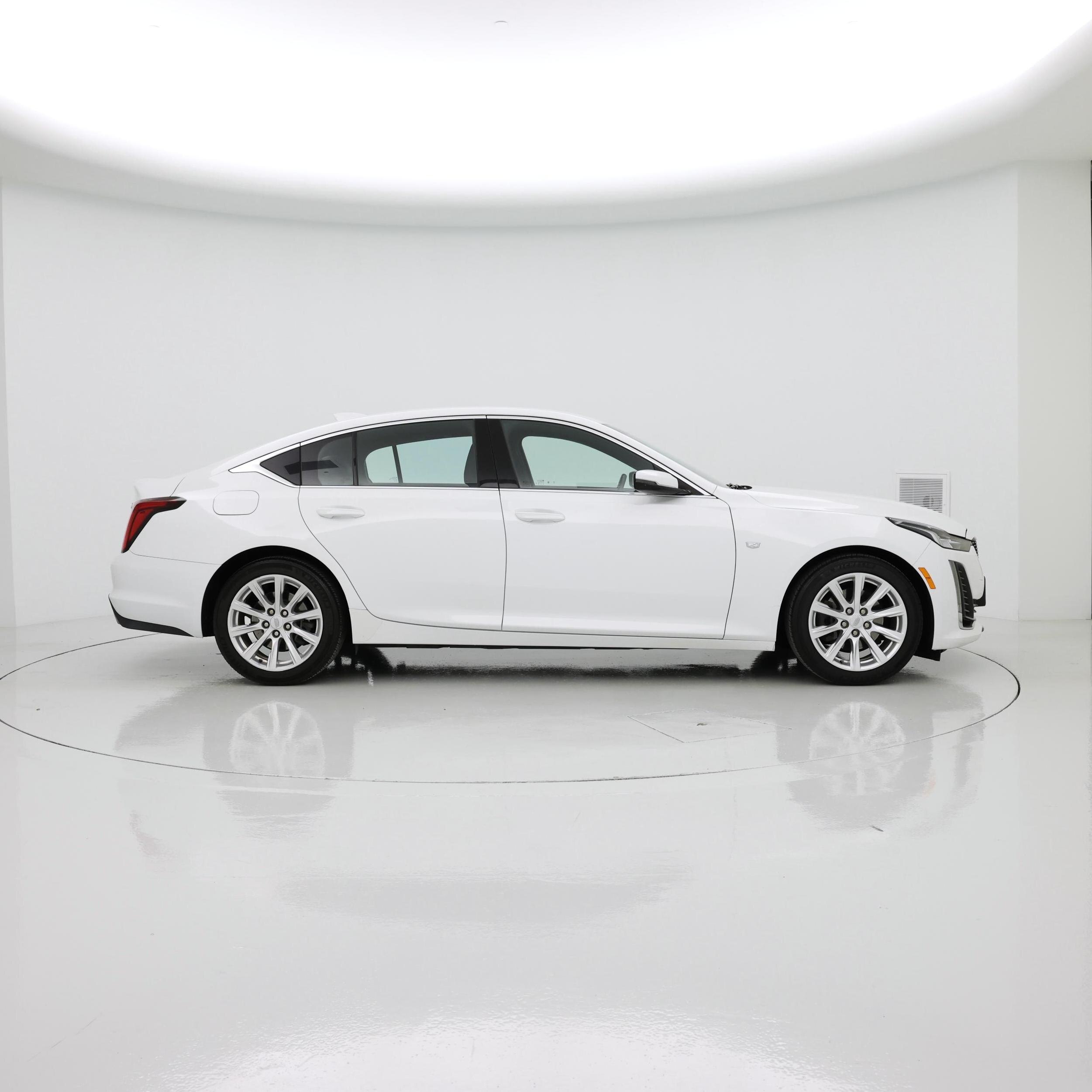 Thumbnail: 2023 Cadillac CT5 - 7