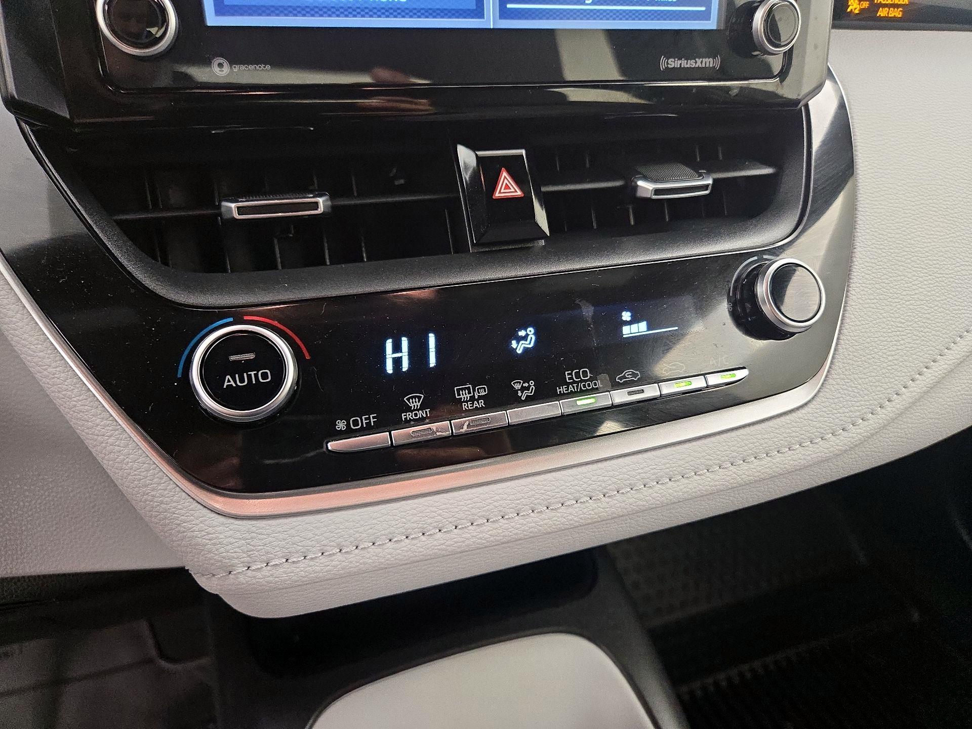 Thumbnail: 2022 Toyota Corolla - 16