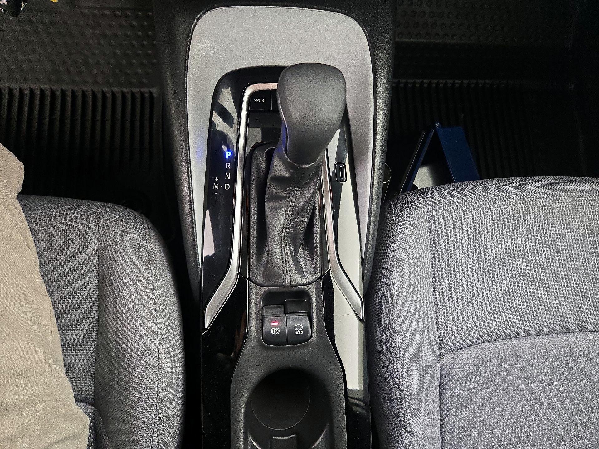 Thumbnail: 2022 Toyota Corolla - 17